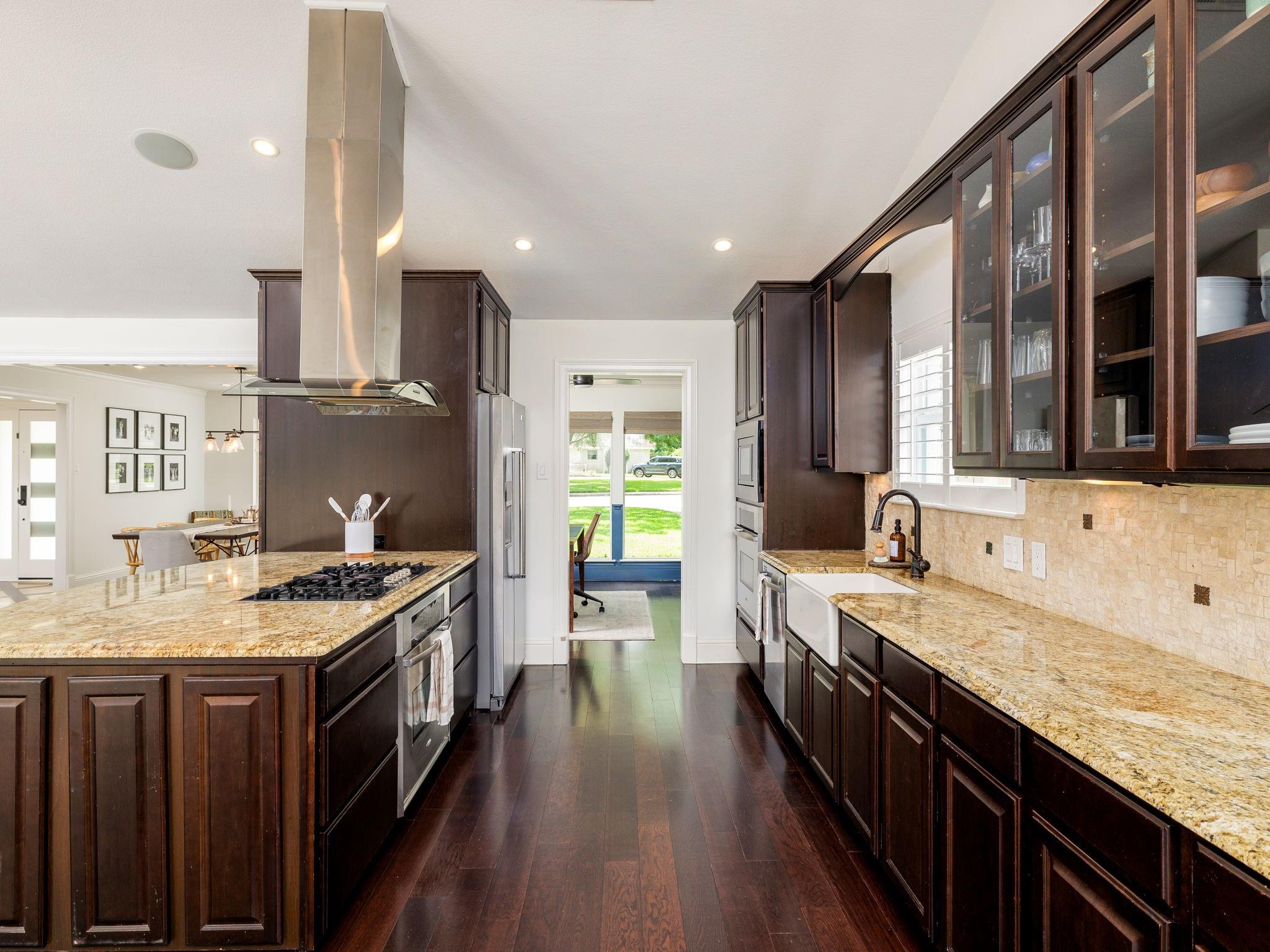 4008 N Hills Dr, Austin, TX 78731