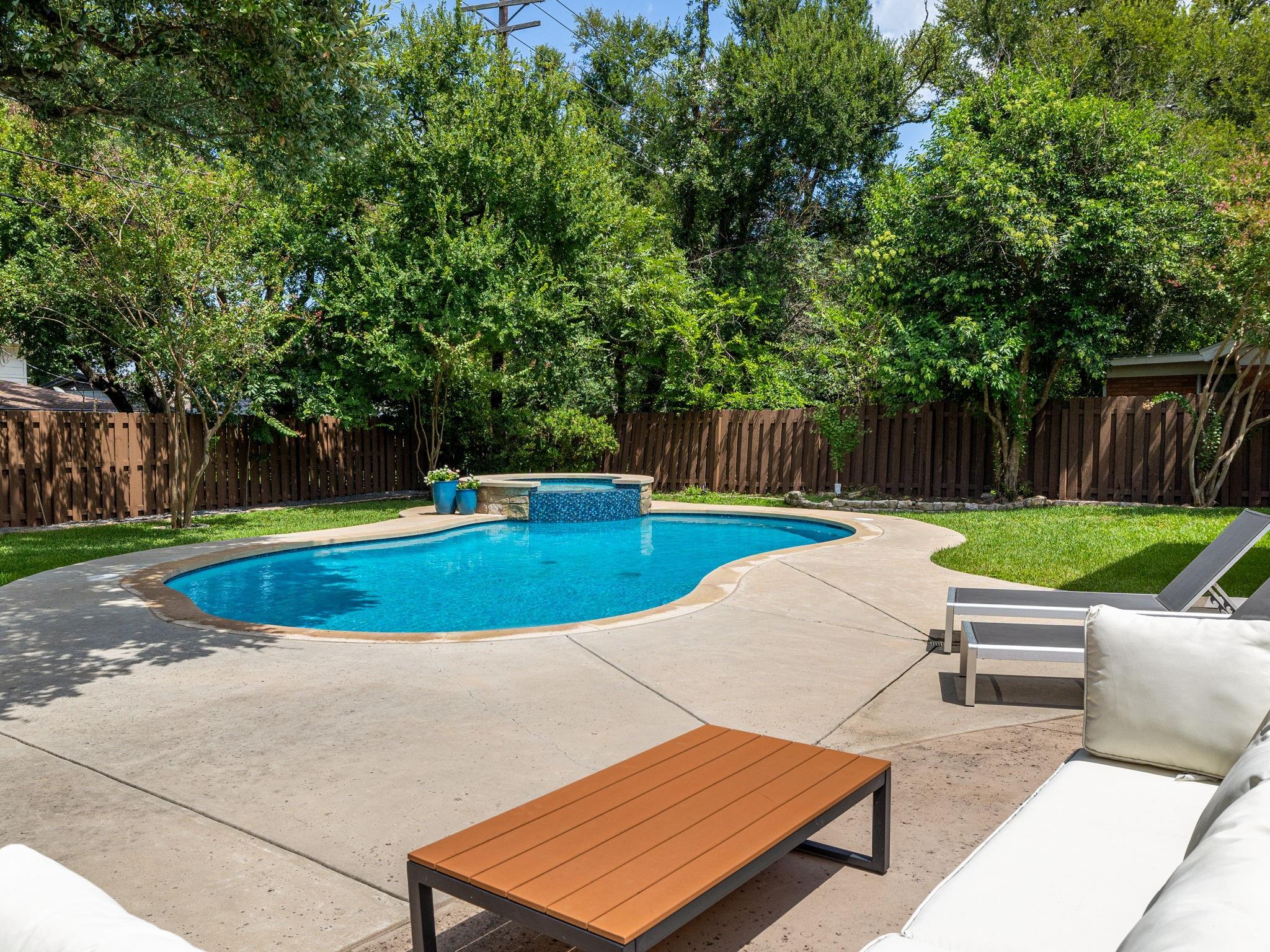 4008 N Hills Dr, Austin, TX 78731