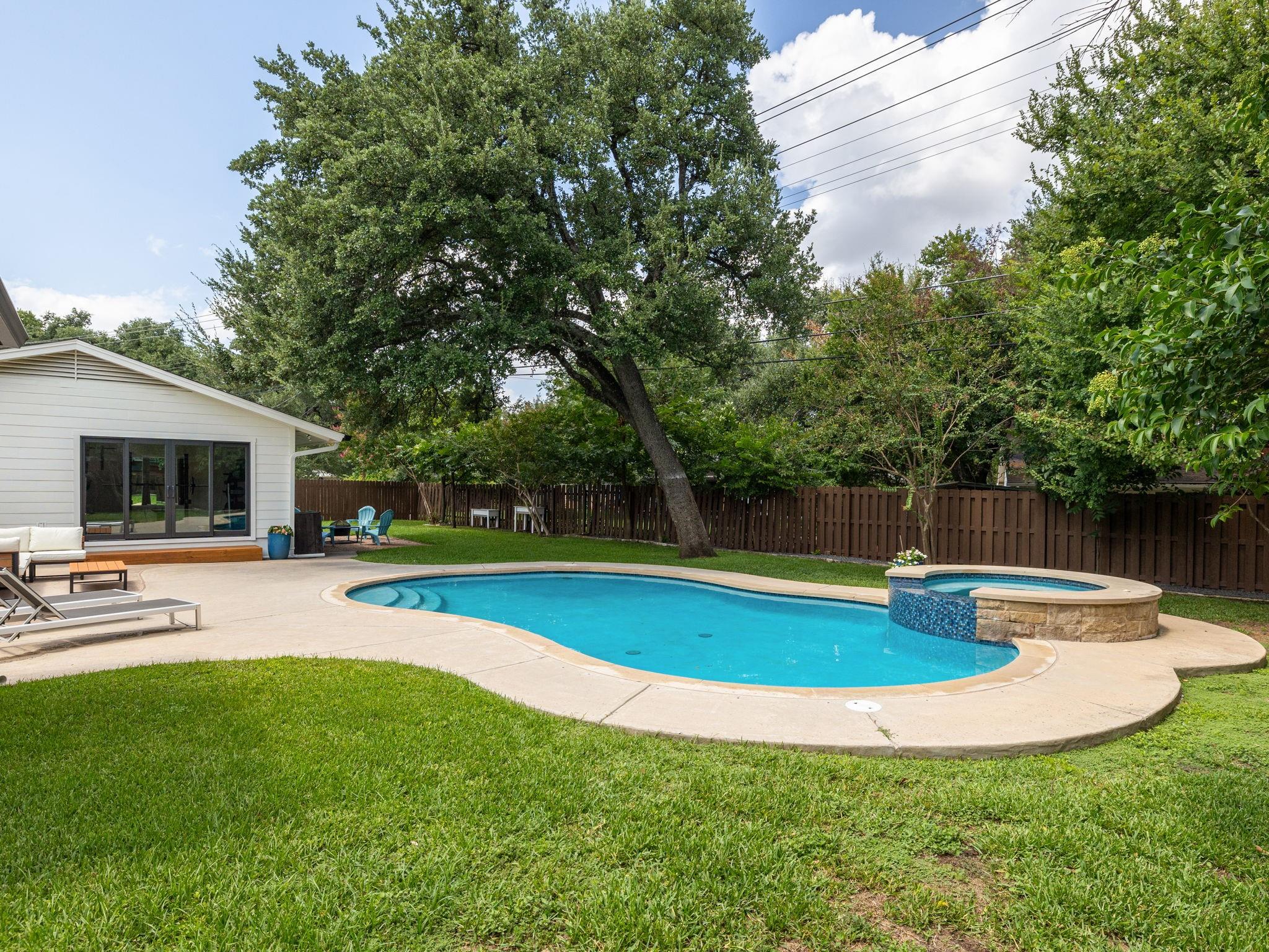 4008 N Hills Dr, Austin, TX 78731