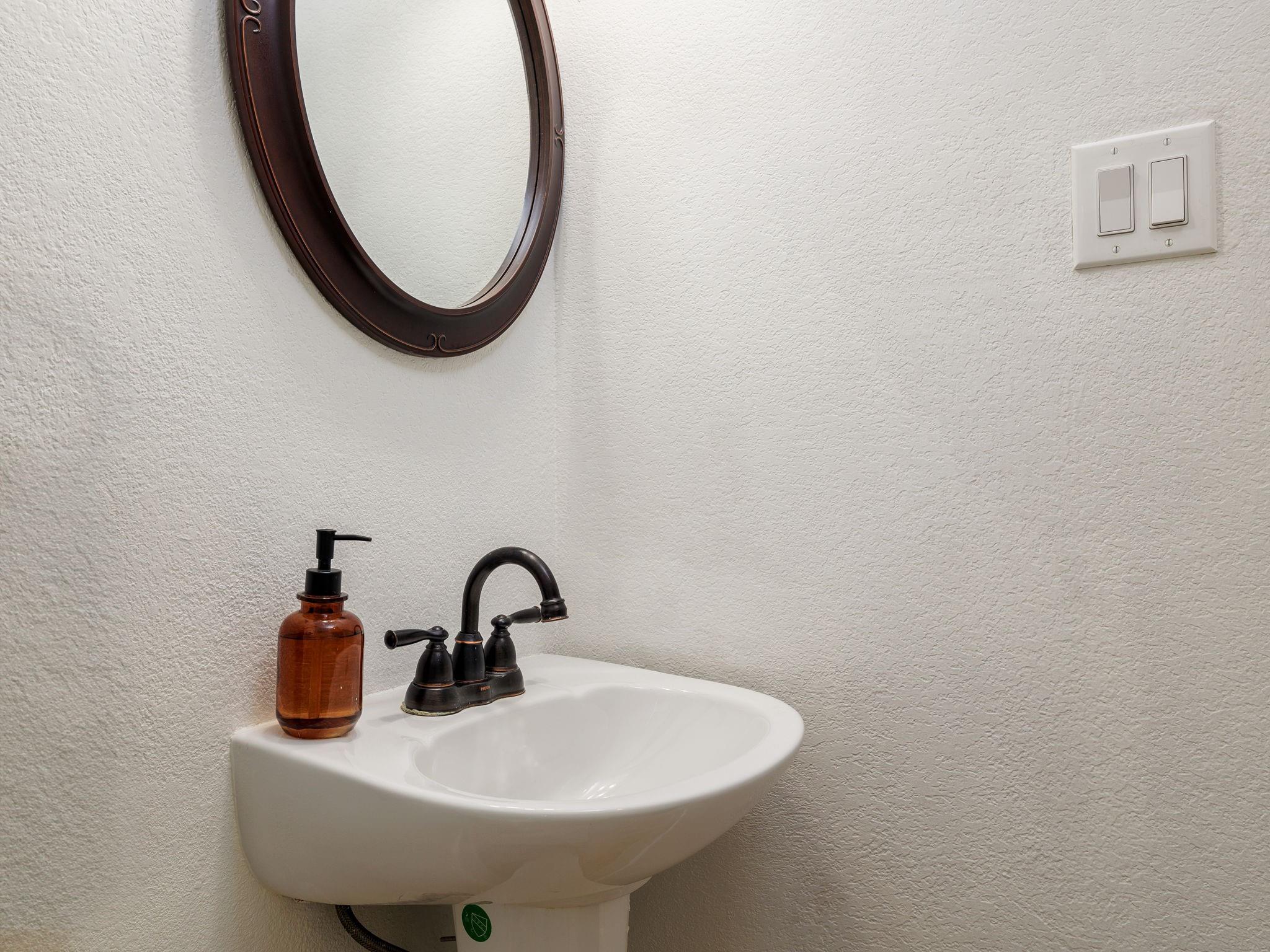 4008 N Hills Dr, Austin, TX 78731