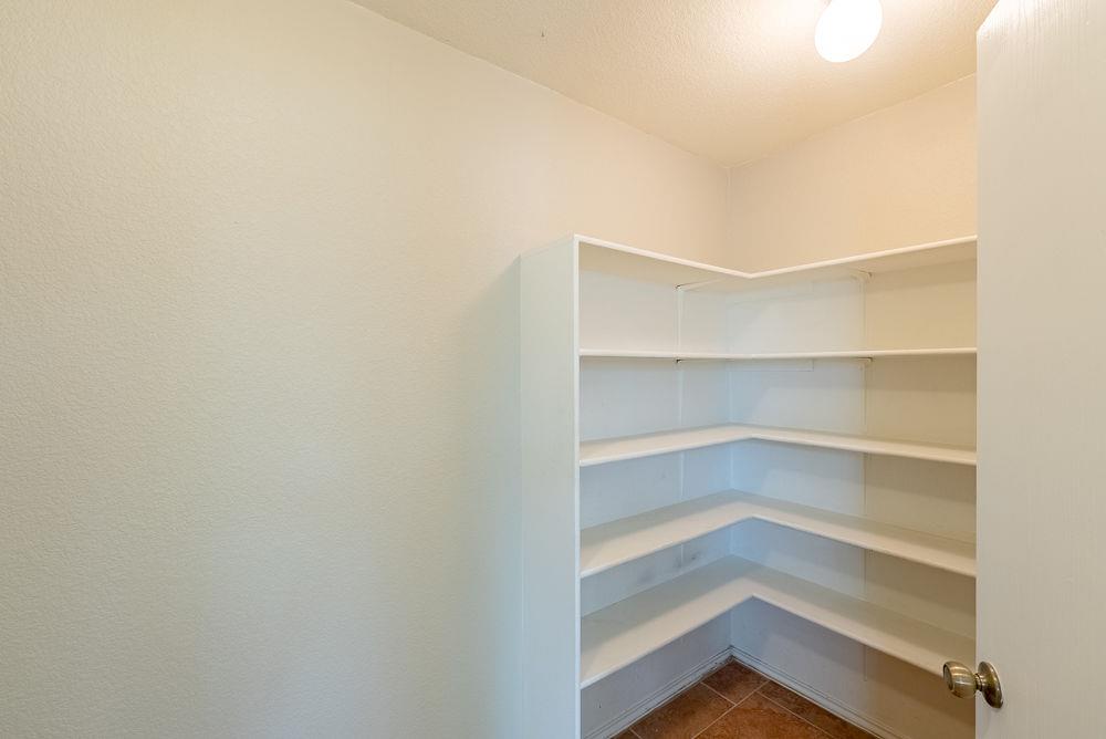 20309 Dark Tree Cv, Round Rock, TX 78664