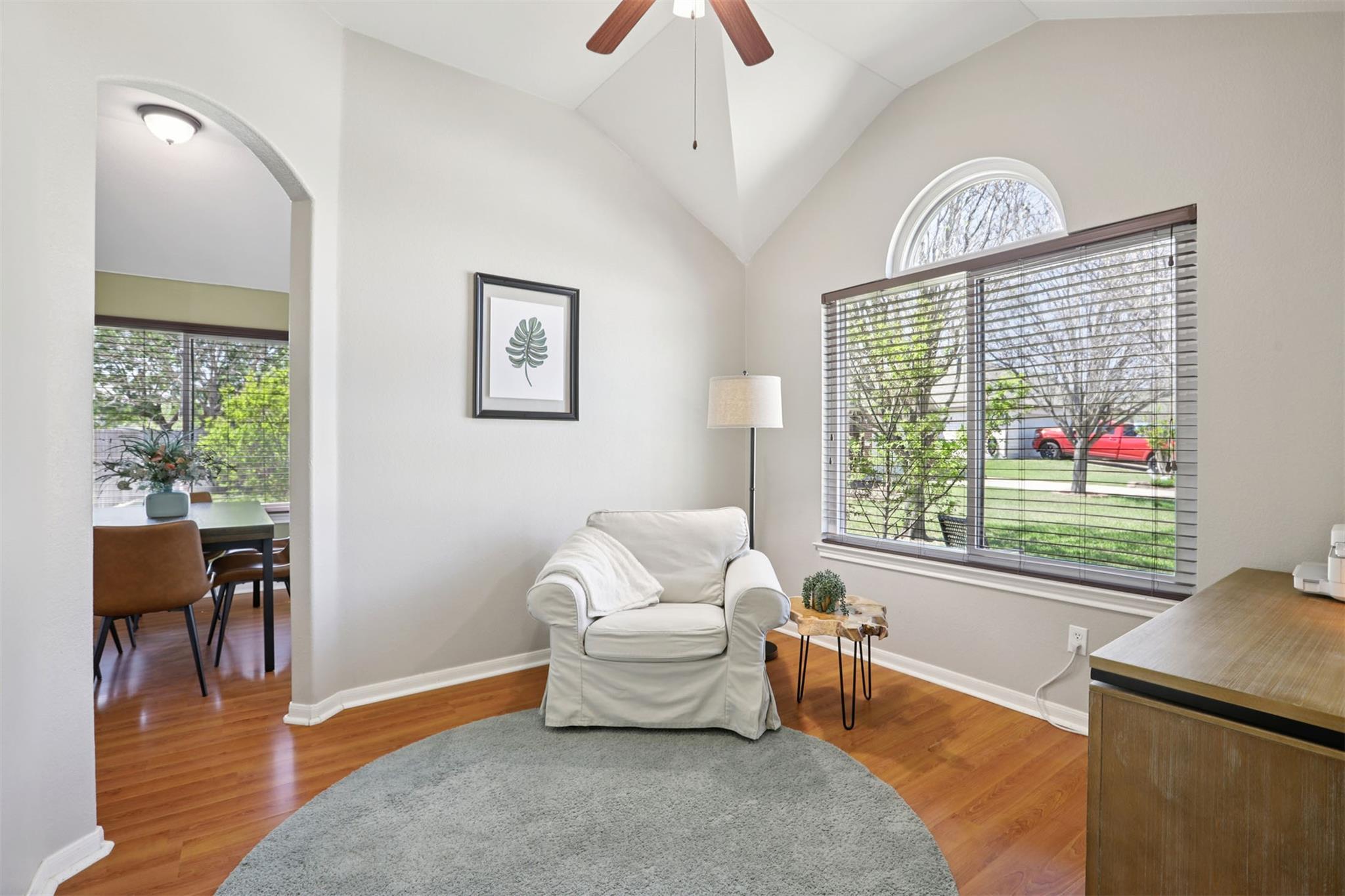 902 Ridgemont Cir, Leander, TX 78641