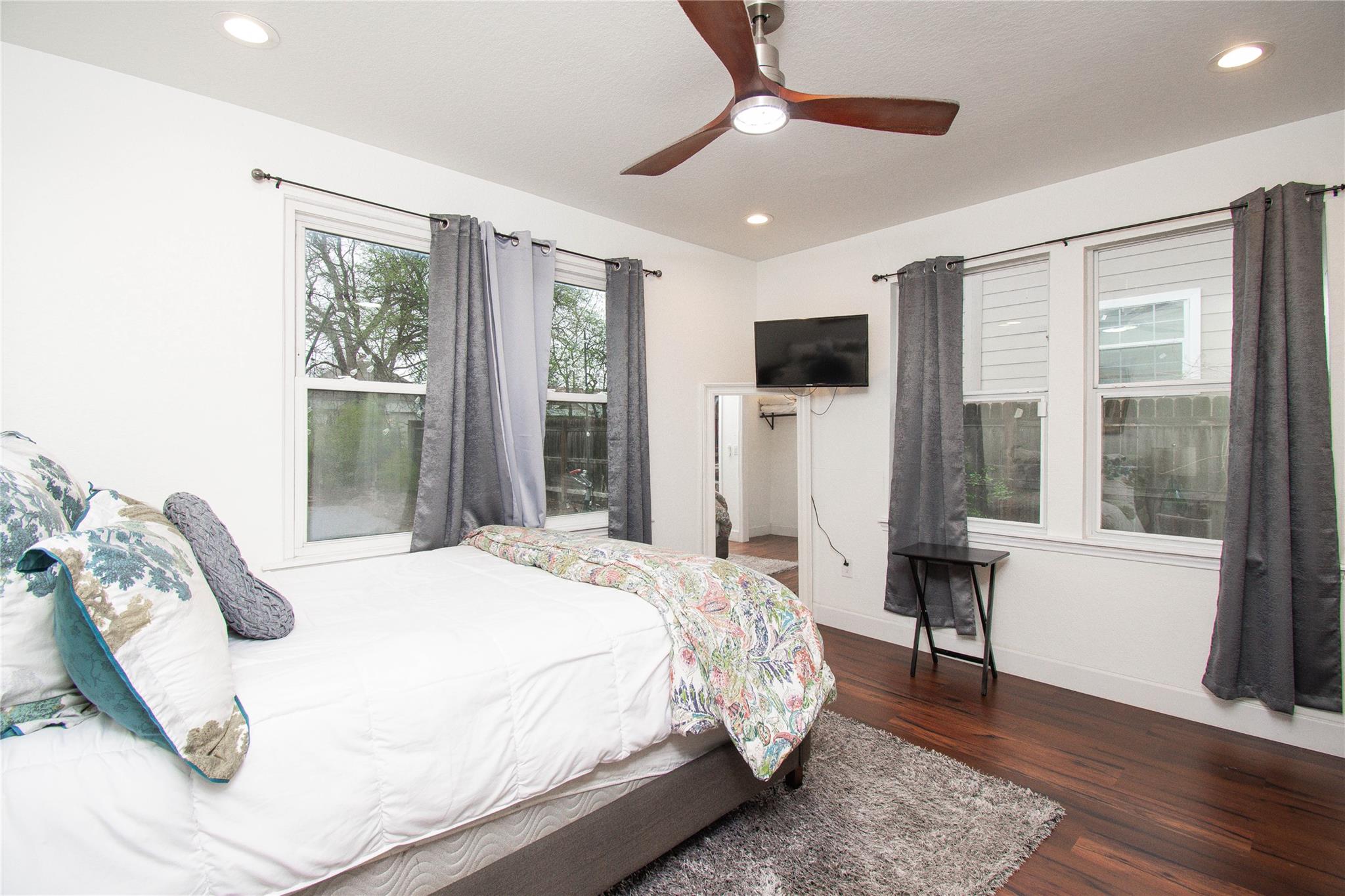 235 Belmont, San Antonio, TX 78202