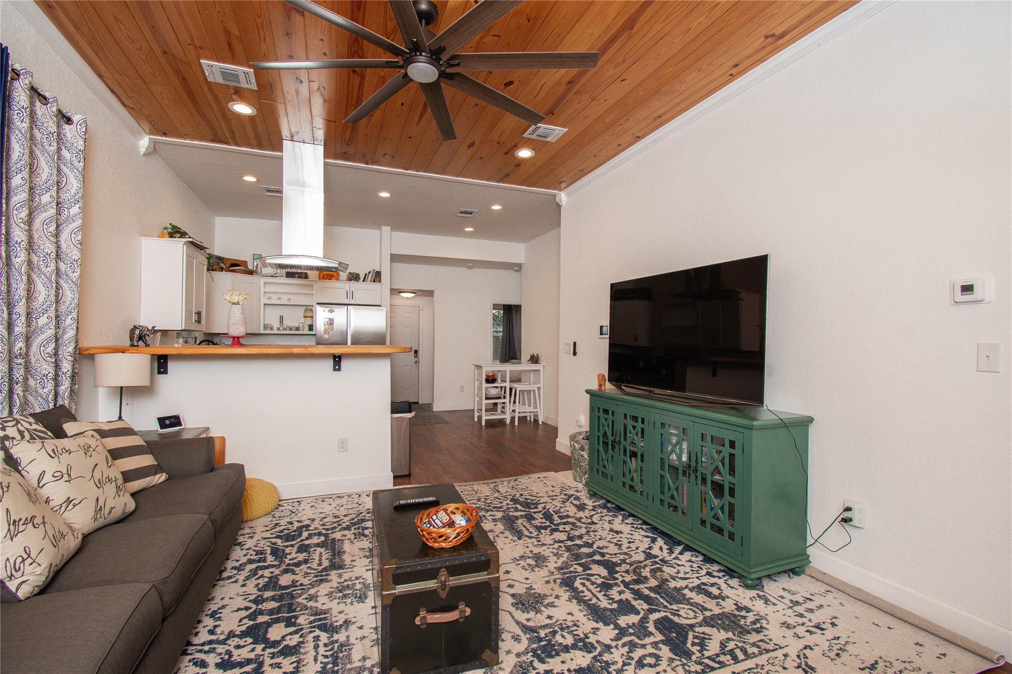 235 Belmont, San Antonio, TX 78202