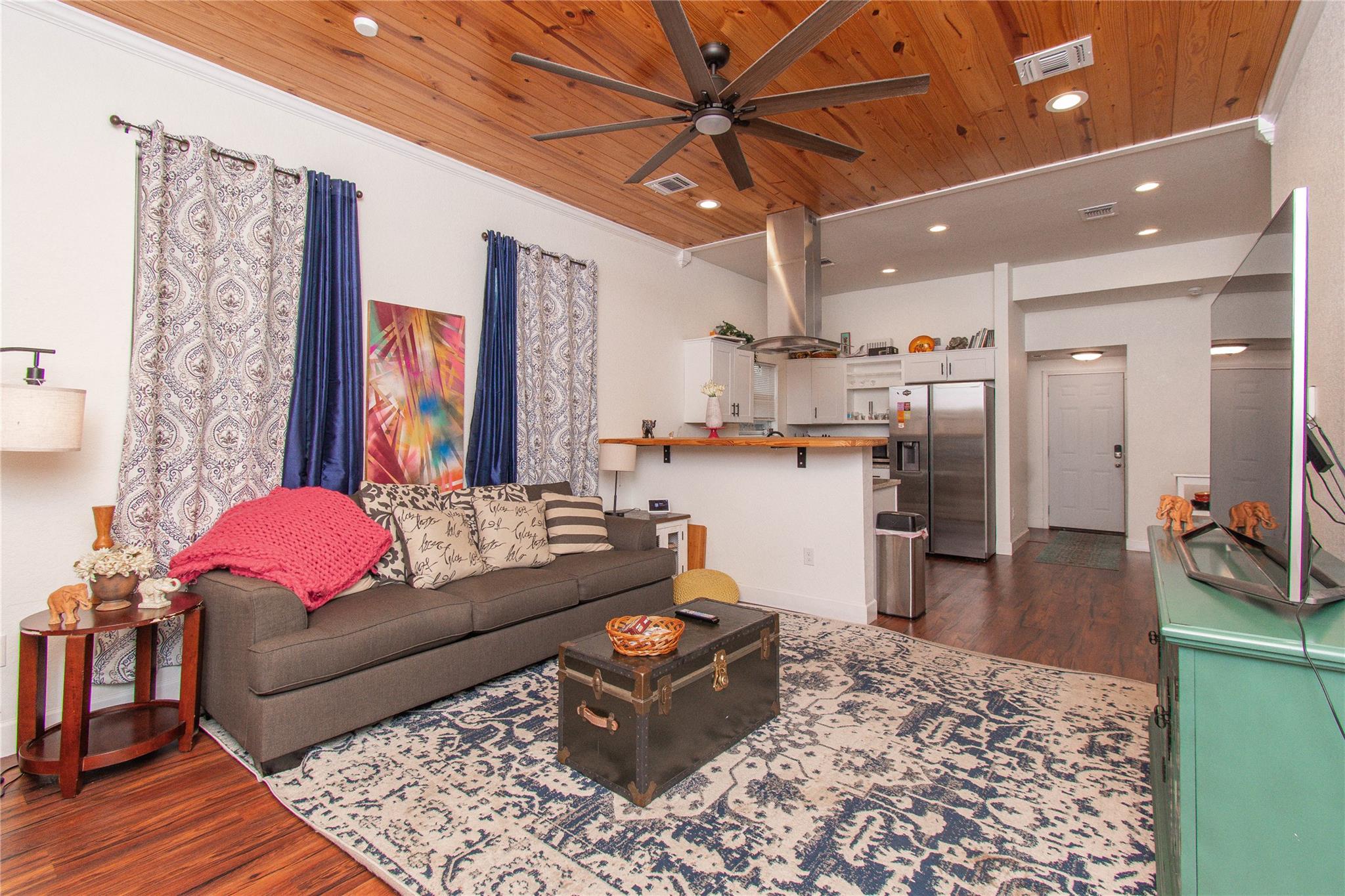 235 Belmont, San Antonio, TX 78202