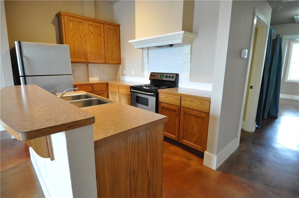 203 Railroad St # 1F, Buda, TX 78610