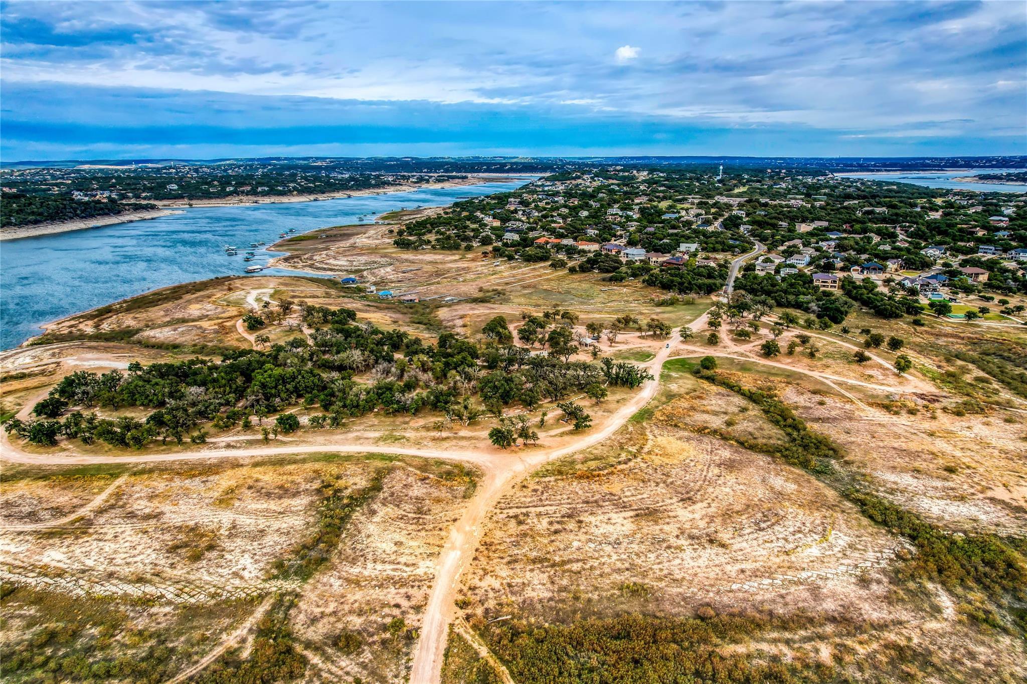 18512 Lakeland Dr, Lago Vista, TX 78645