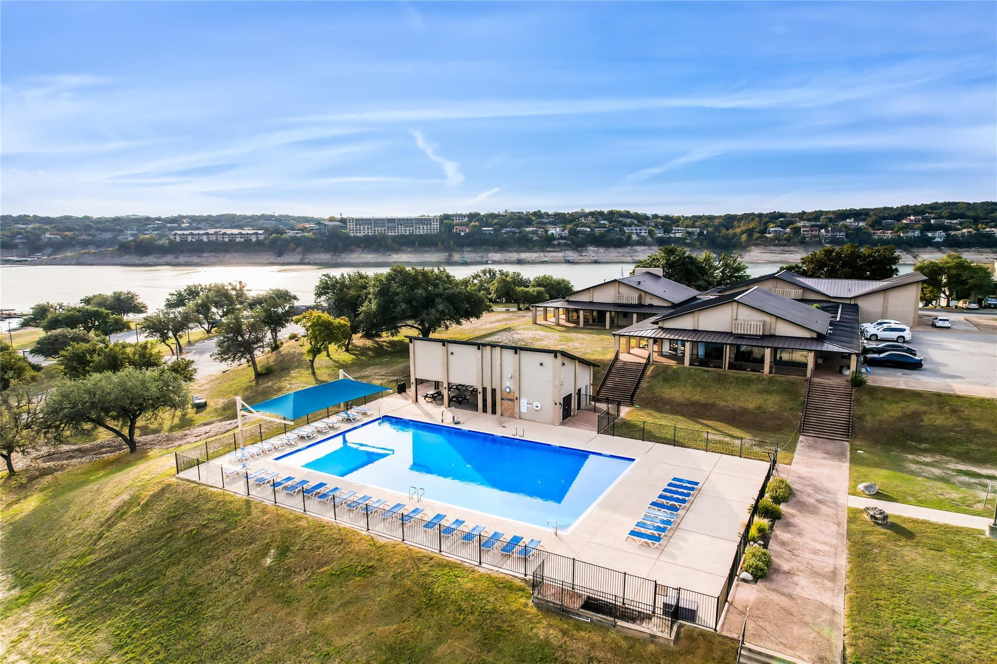 18512 Lakeland Dr, Lago Vista, TX 78645