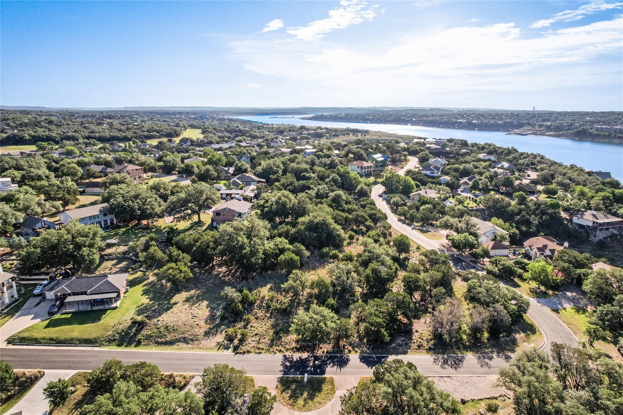 18512 Lakeland Dr, Lago Vista, TX 78645