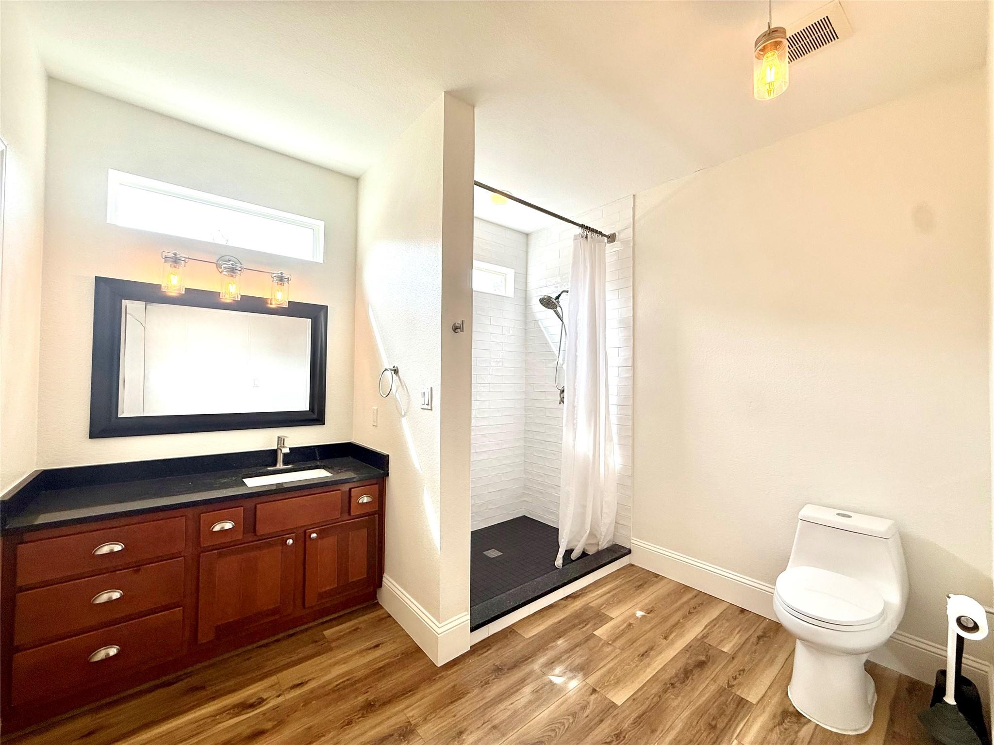 204 S Holly St, Georgetown, TX 78626