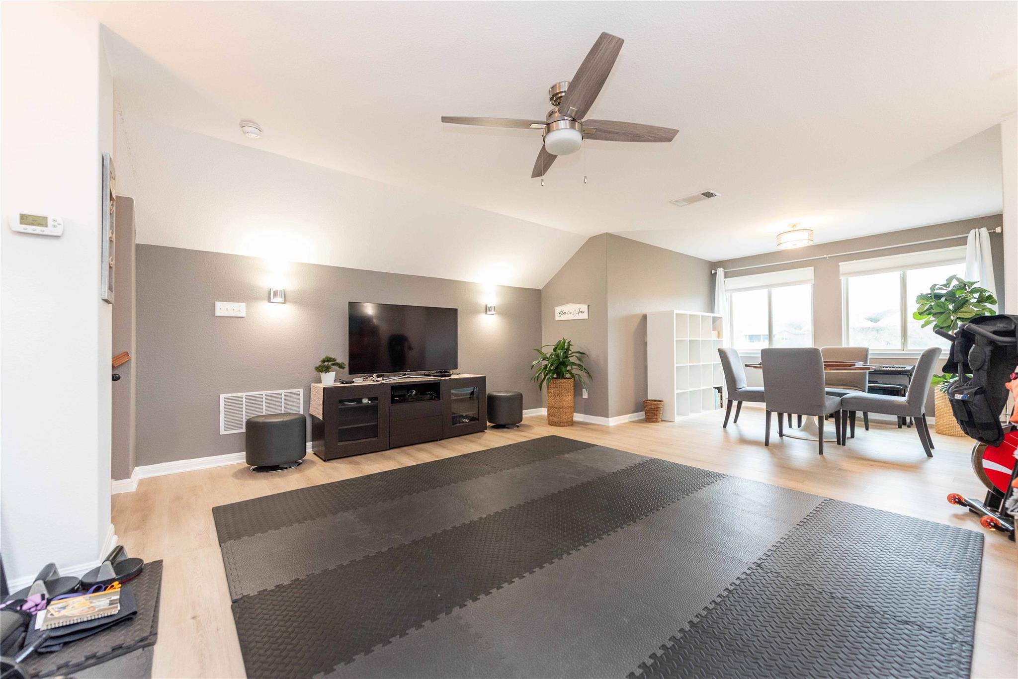 5701 Gunnison Turn Rd, Austin, TX 78738