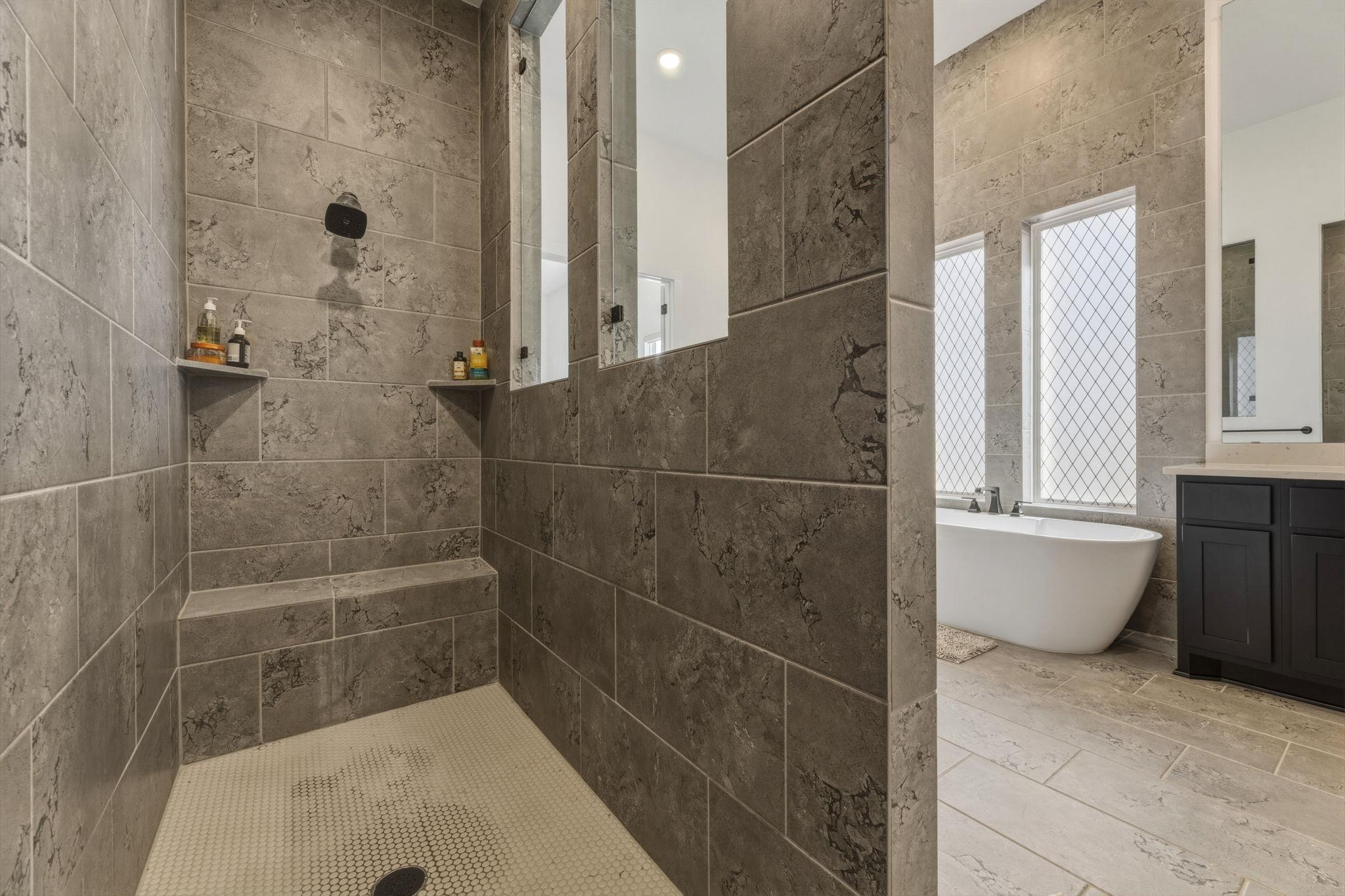 2941 Delaware St, Leander, TX 78641