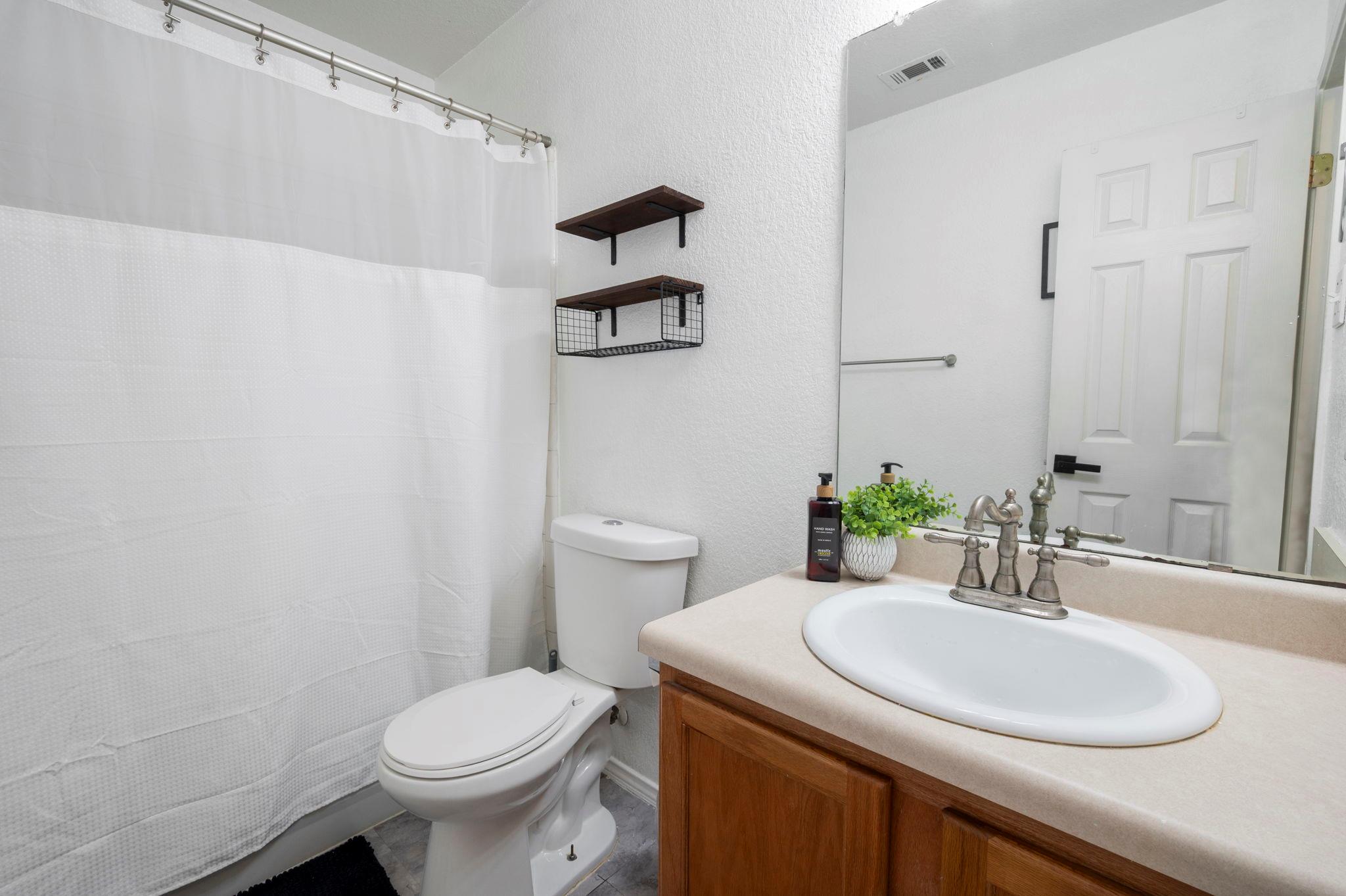 6012 Speyside Dr, Austin, TX 78754