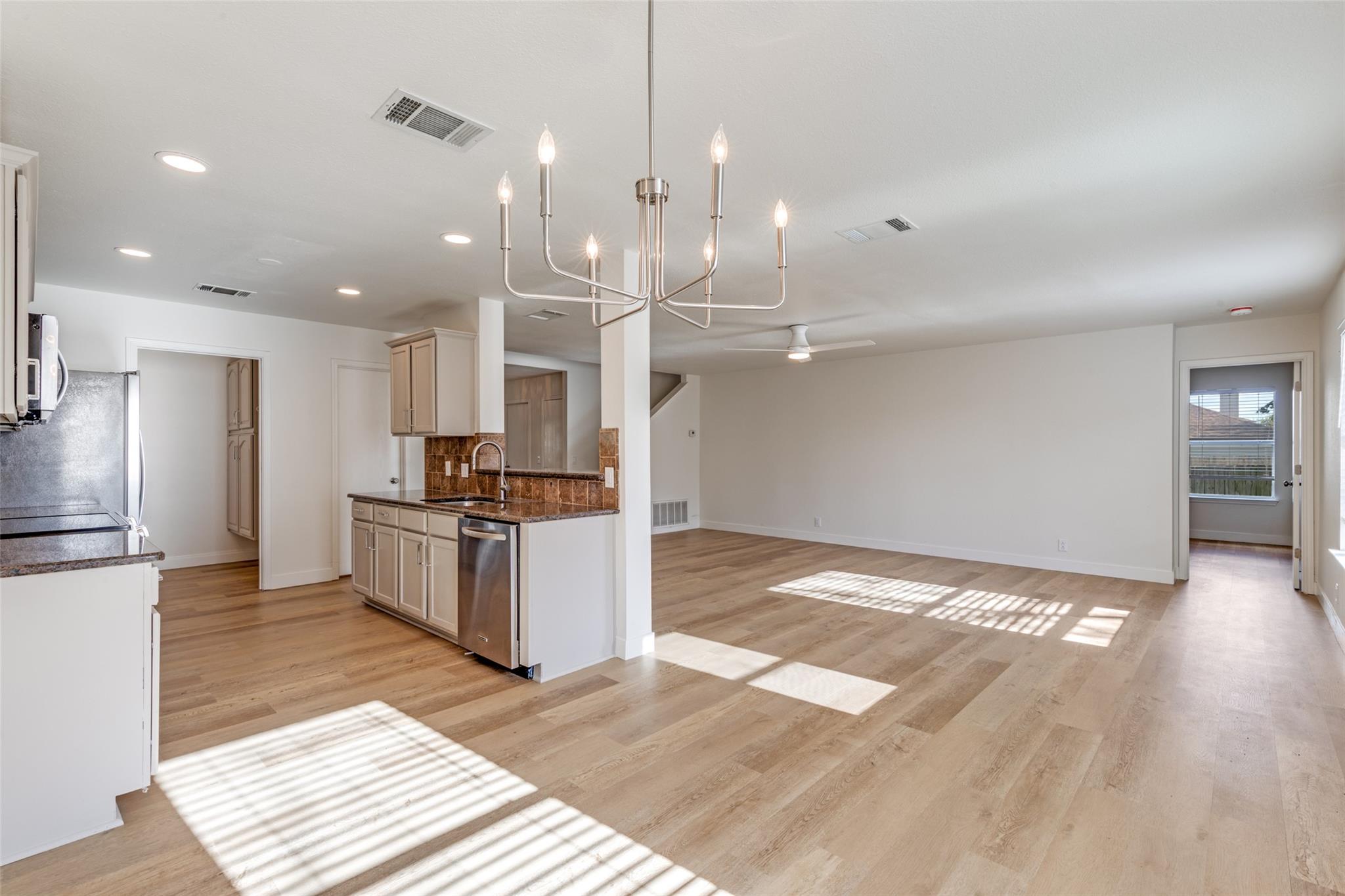 109 Orange Tree Ln, Georgetown, TX 78626