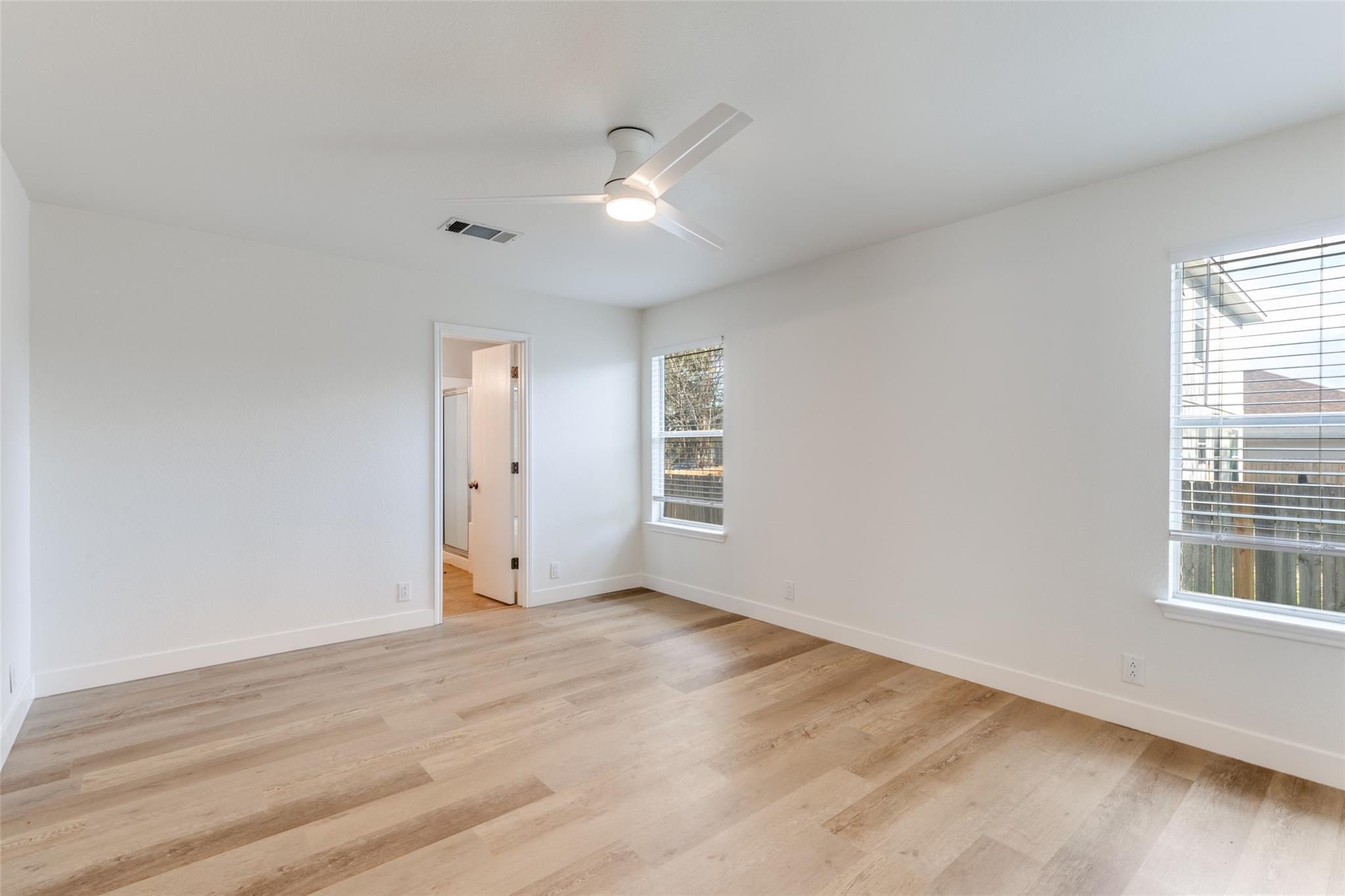 109 Orange Tree Ln, Georgetown, TX 78626