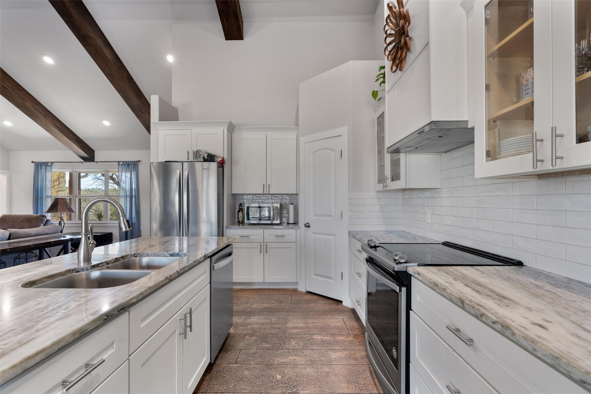 835 Sunny Slope Rd, Liberty Hill, TX 78642