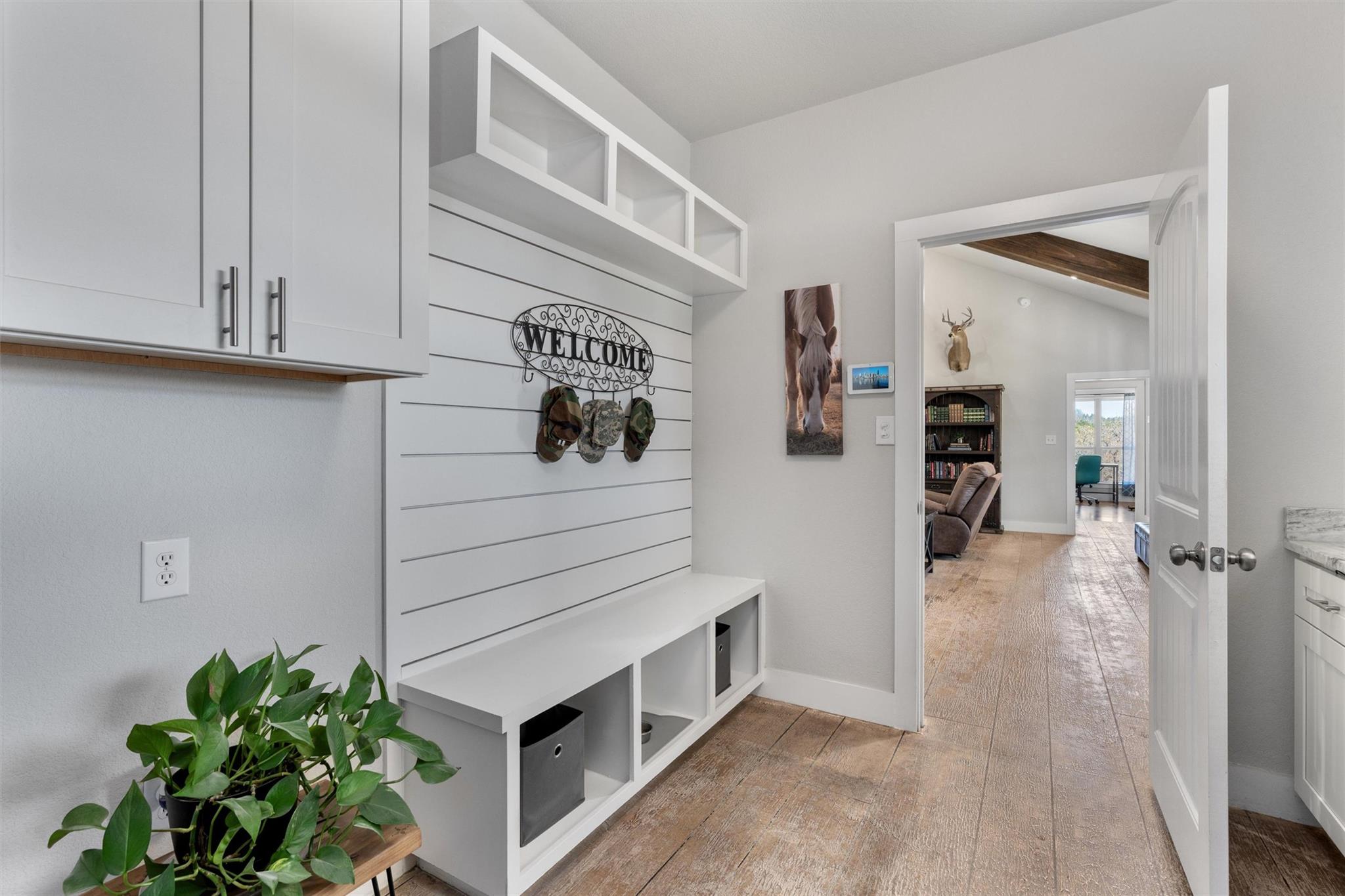 835 Sunny Slope Rd, Liberty Hill, TX 78642