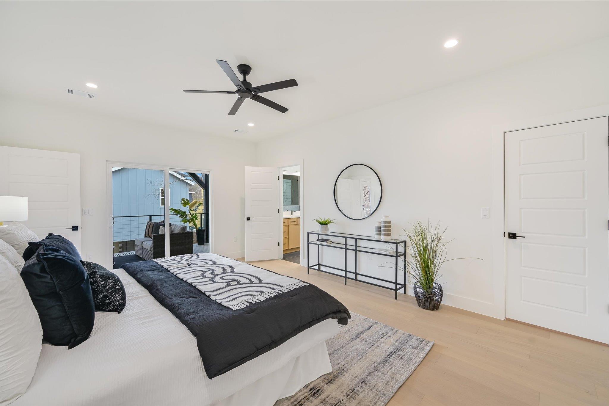 2006 Sl Davis Ave # 1, Austin, TX 78702