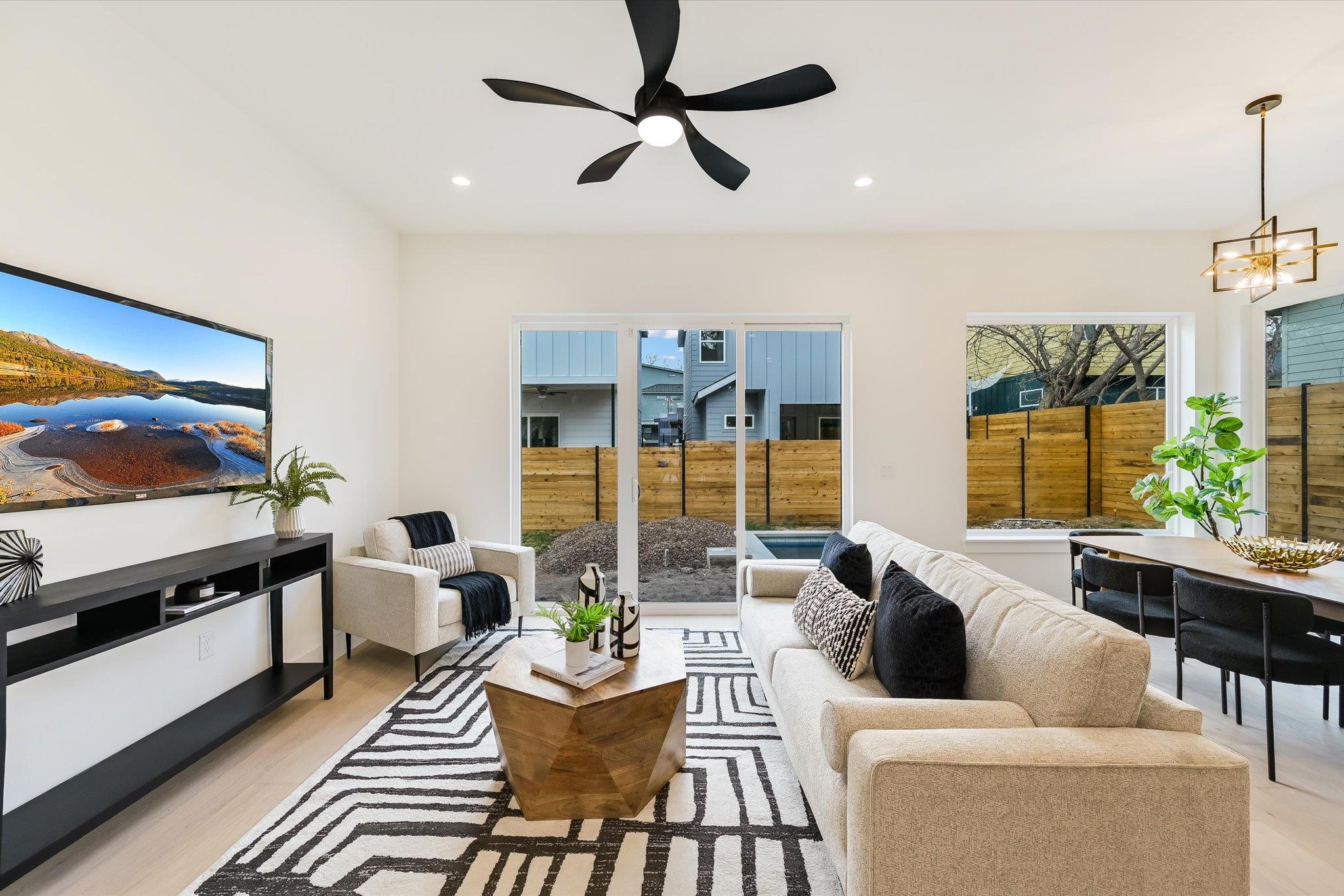 2006 Sl Davis Ave # 1, Austin, TX 78702