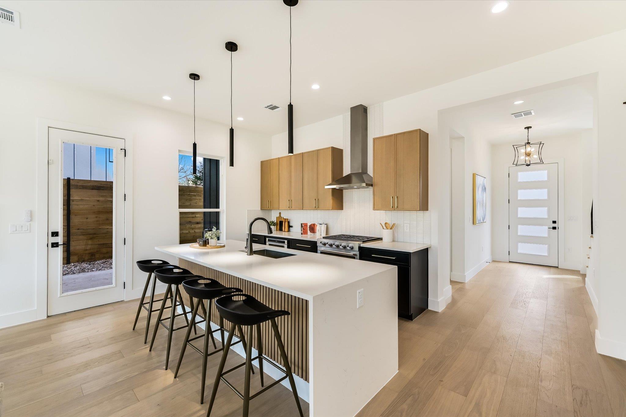 2006 Sl Davis Ave # 1, Austin, TX 78702