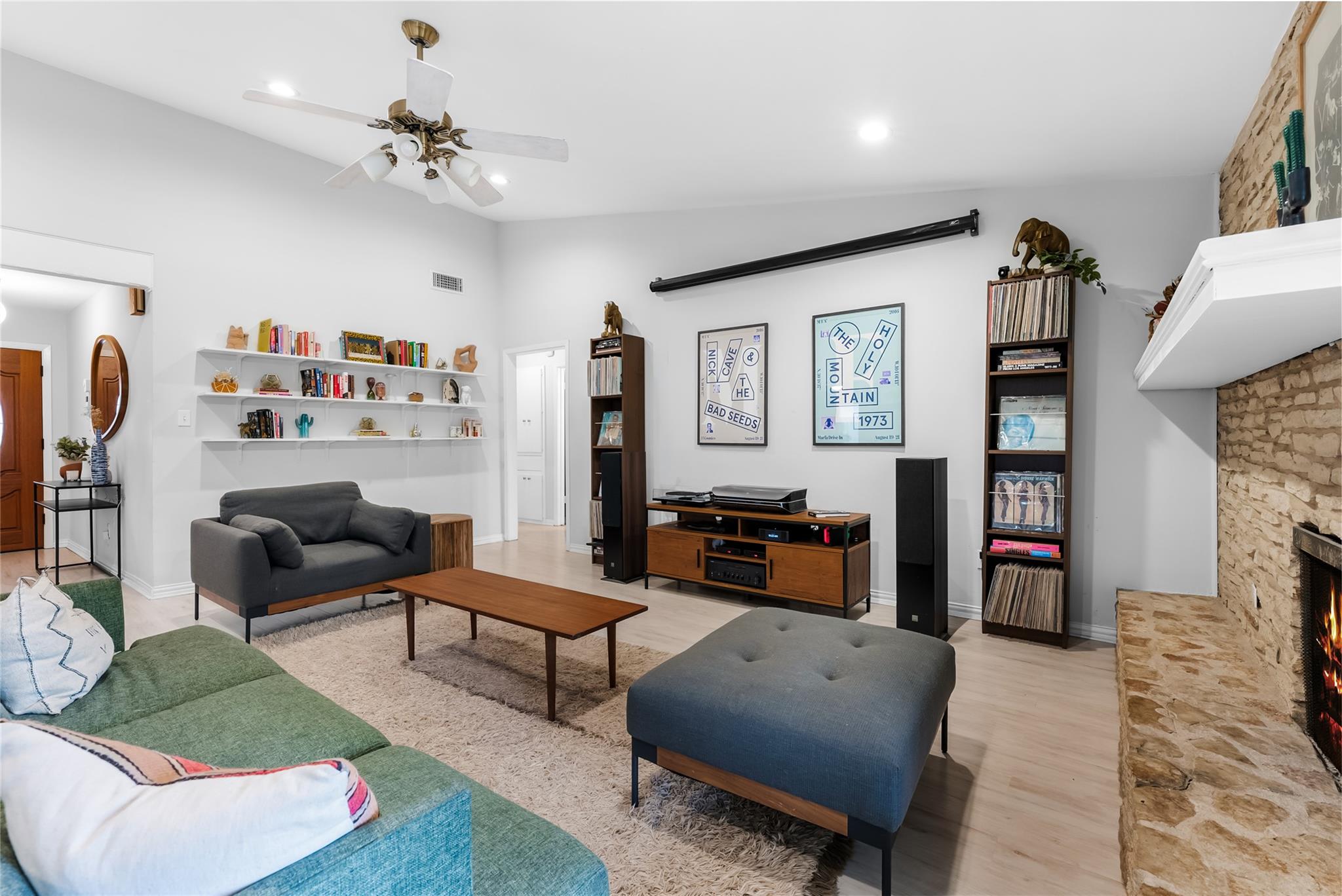 2509 Redleaf Ln, Austin, TX 78745