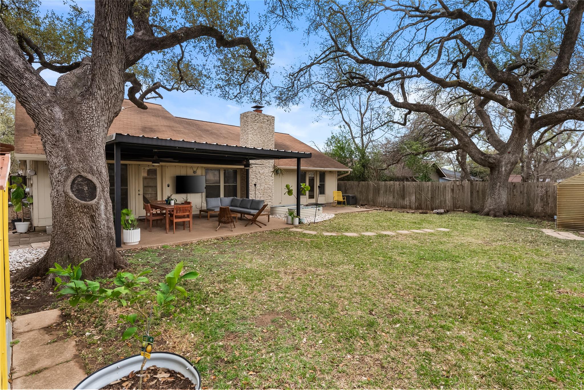 2509 Redleaf Ln, Austin, TX 78745