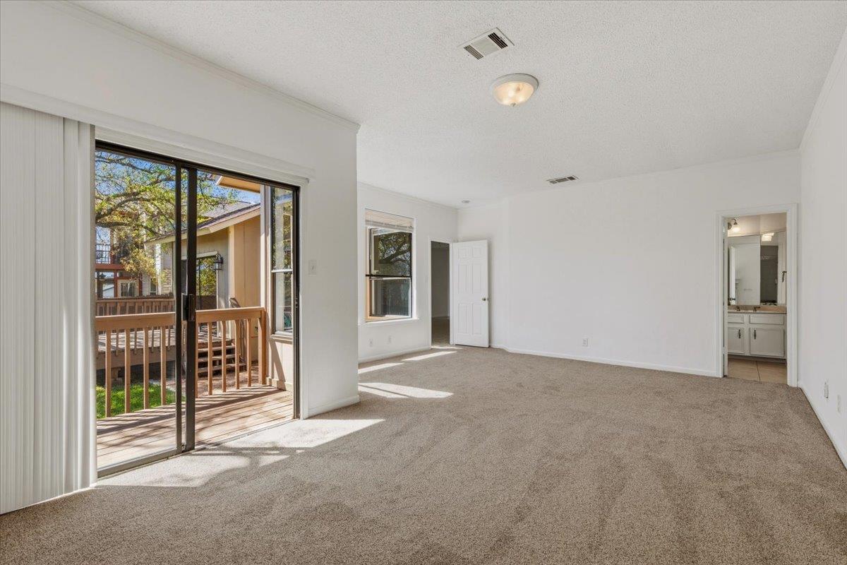 11101 Grapevine Ln, Austin, TX 78759