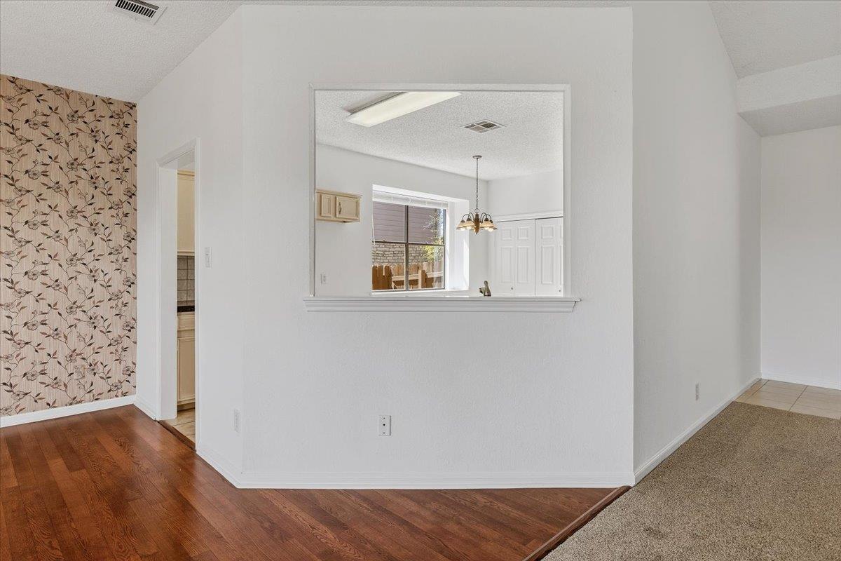 11101 Grapevine Ln, Austin, TX 78759