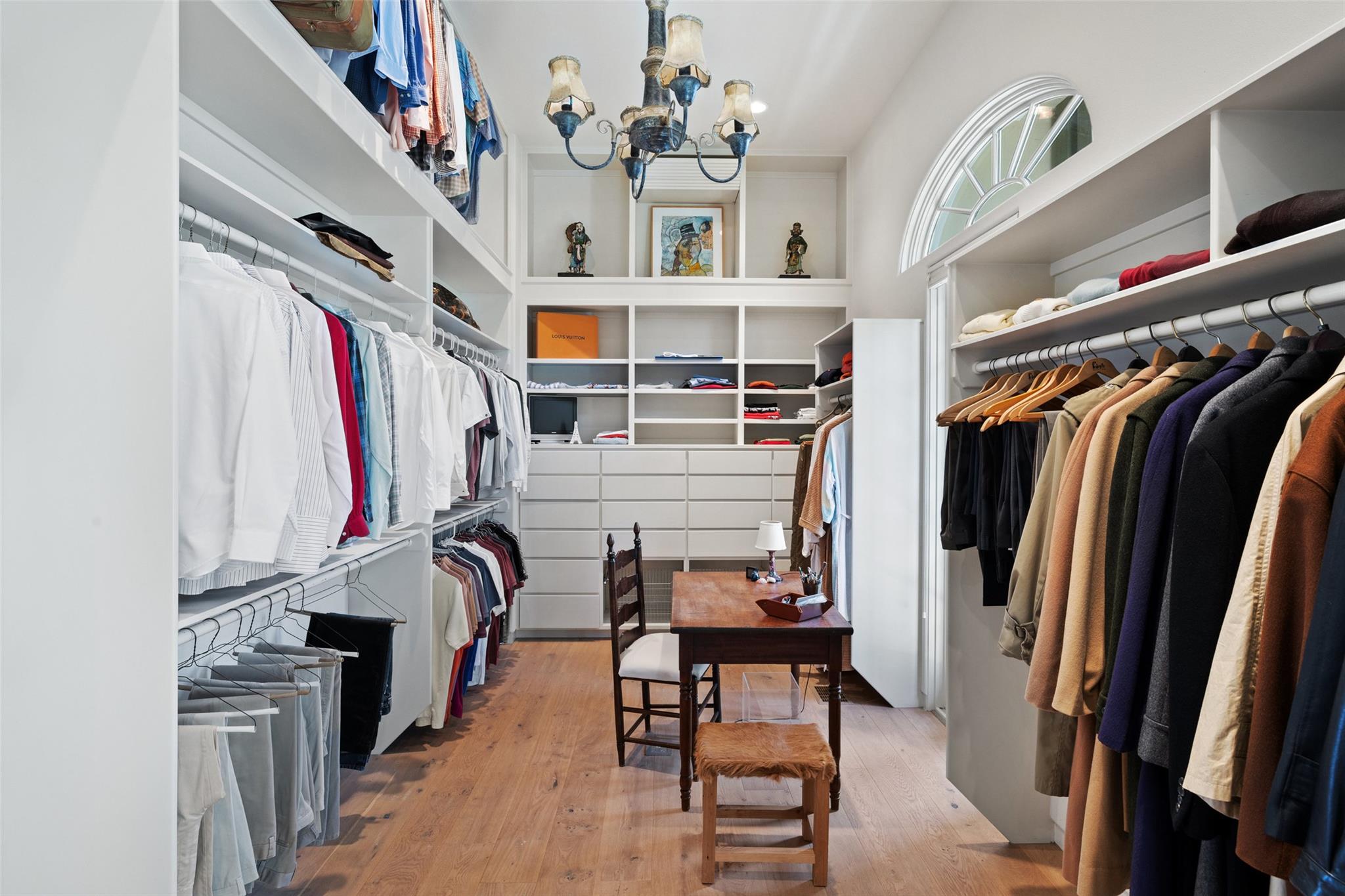 715 Cutlass, Lakeway, TX 78734