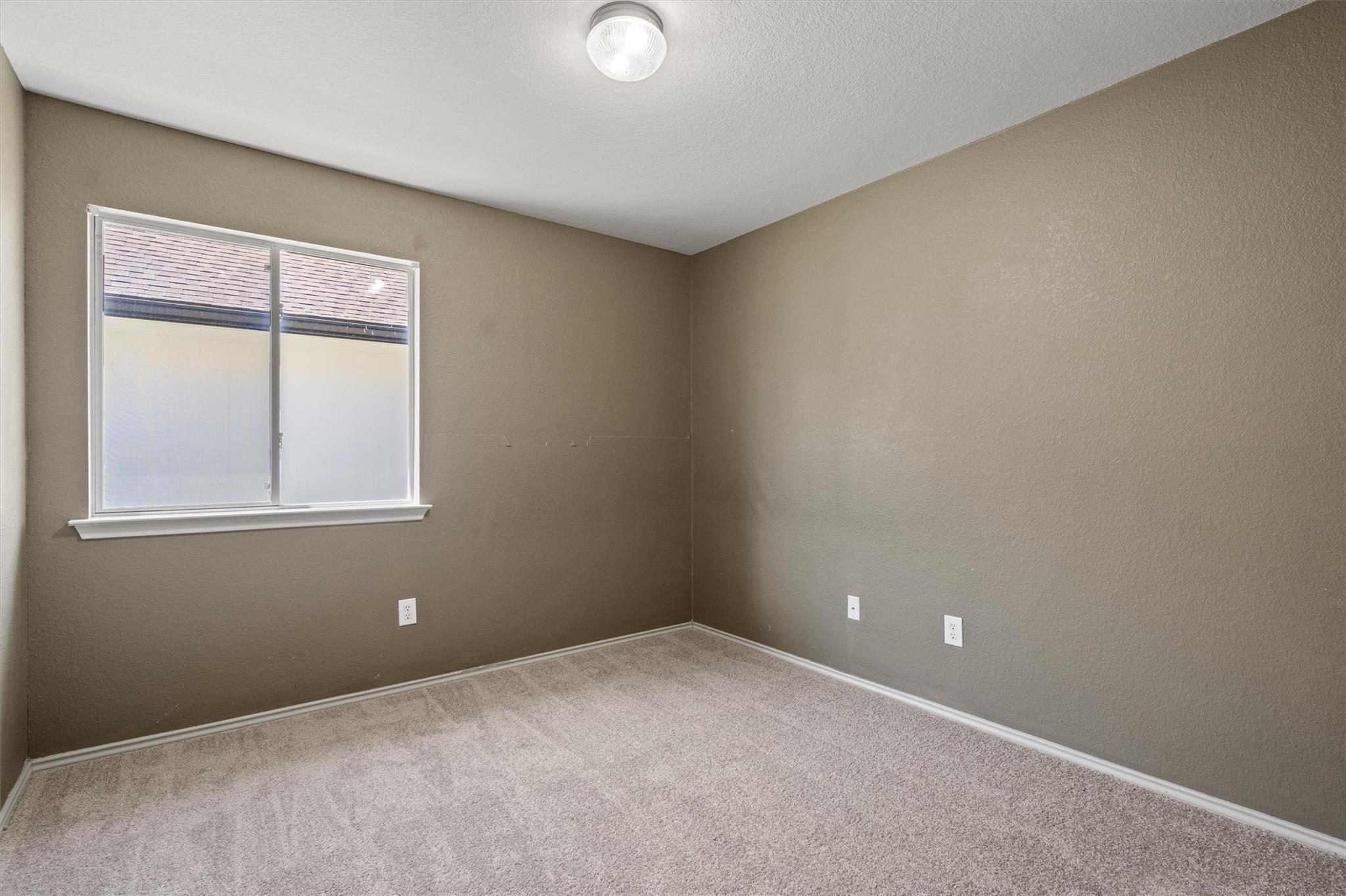 510 Red Tails Dr NE, Austin, TX 78725