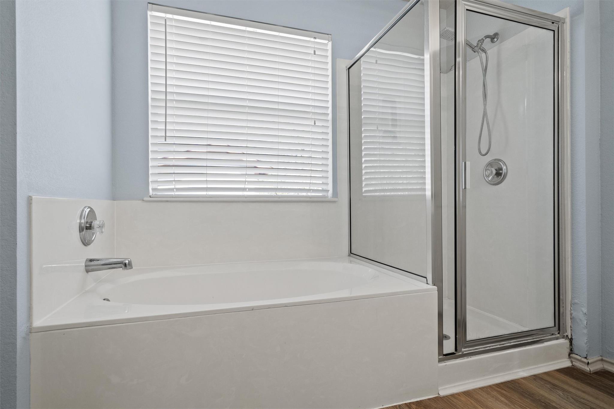 510 Red Tails Dr NE, Austin, TX 78725