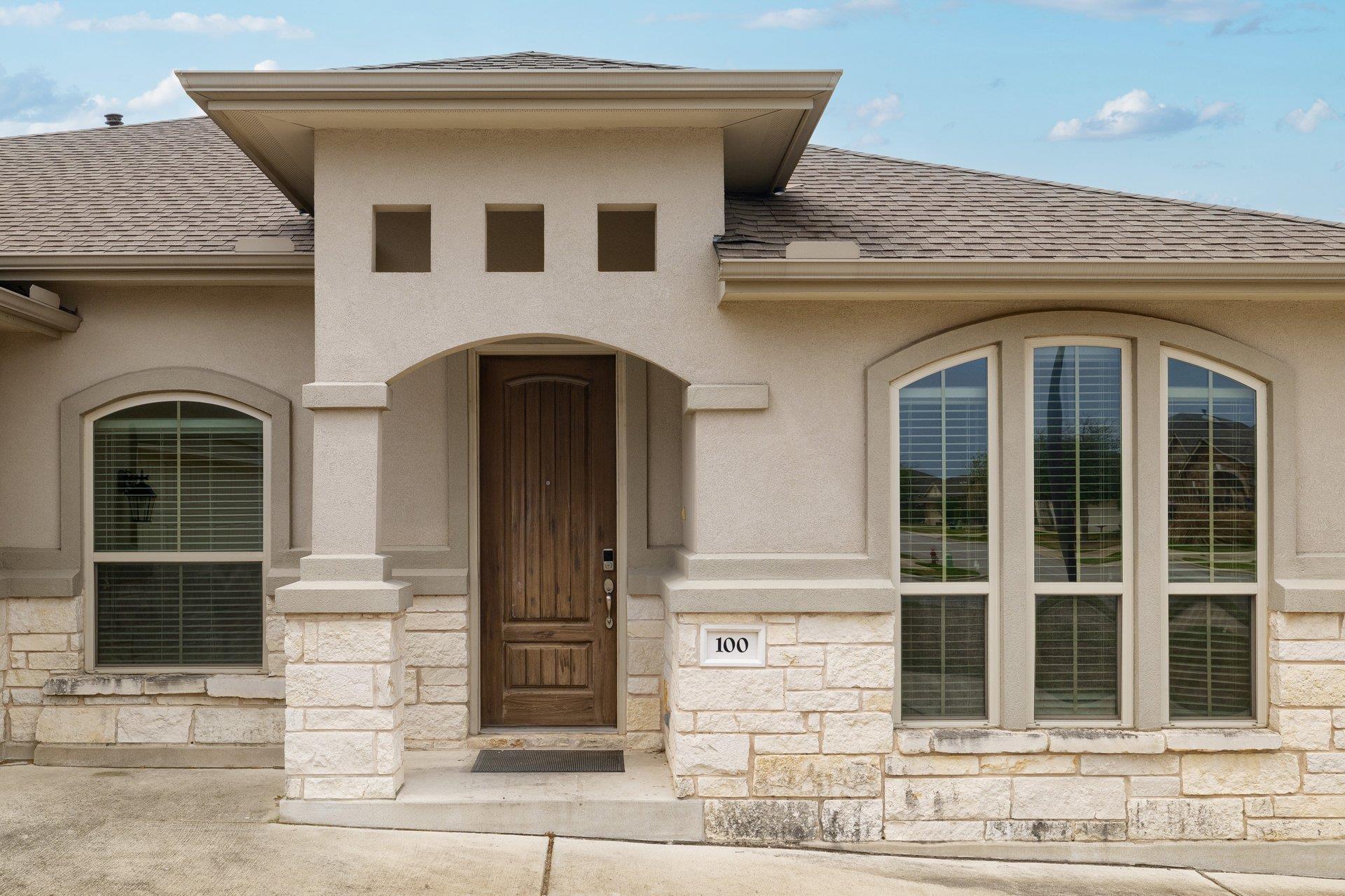 100 Kirkhill Cv, Hutto, TX 78634