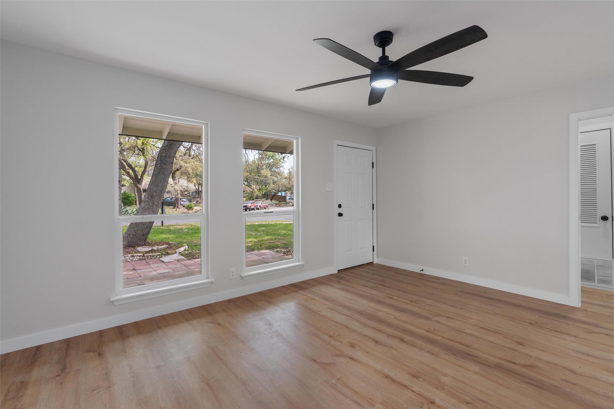 4812 Aberdeen Dr, Austin, TX 78745