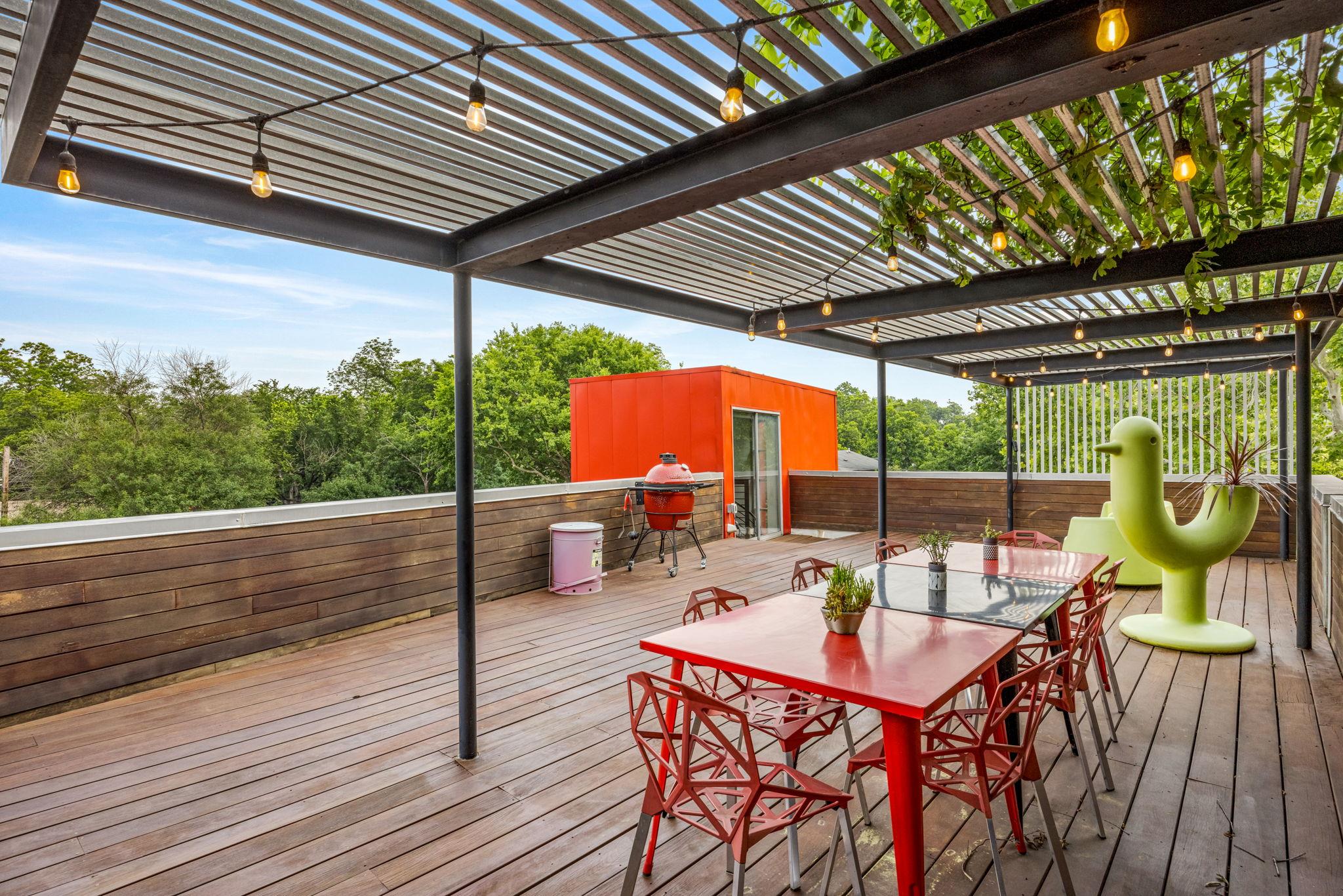 704 W Live Oak St, Austin, TX 78704