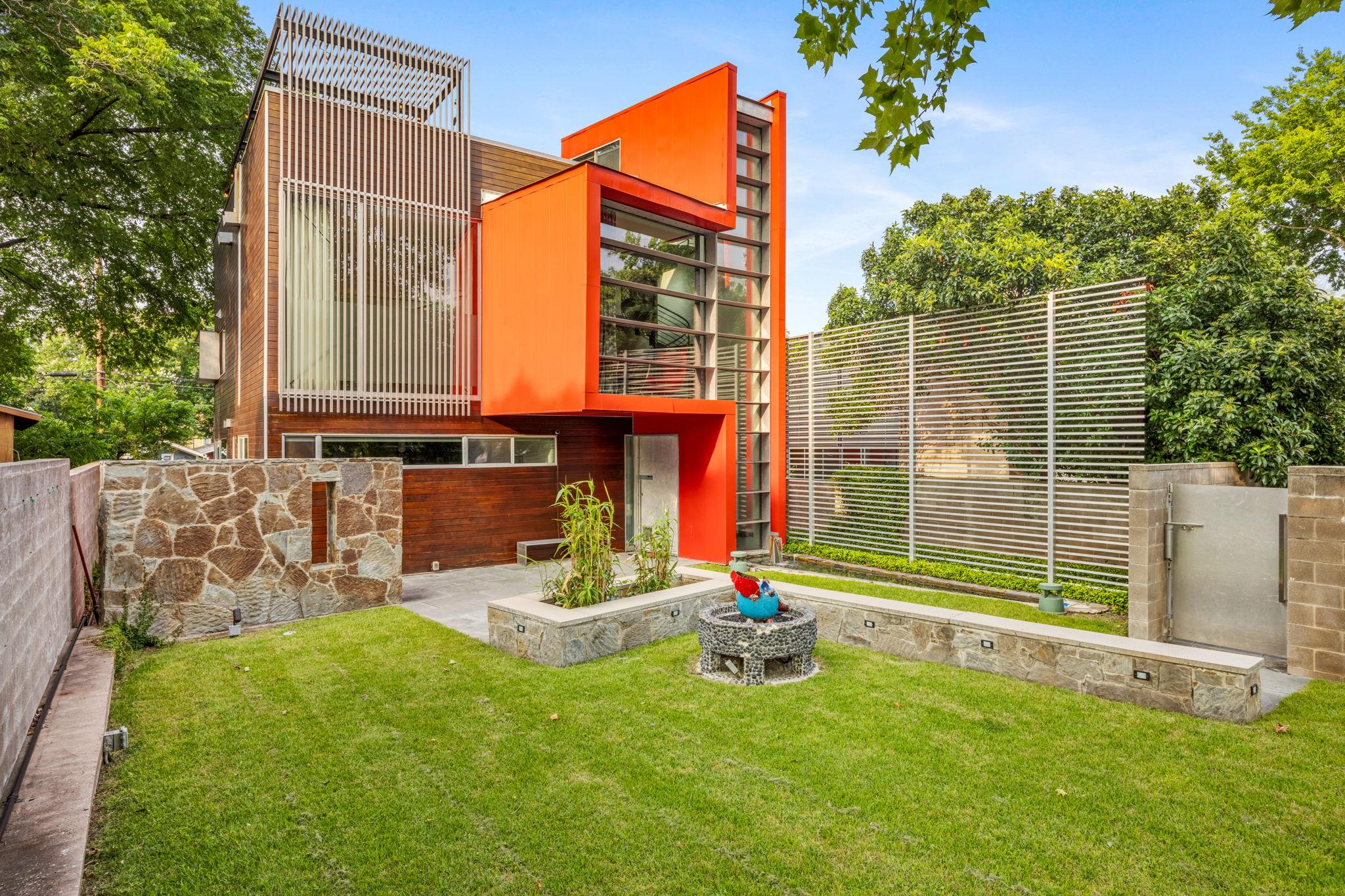 704 W Live Oak St, Austin, TX 78704