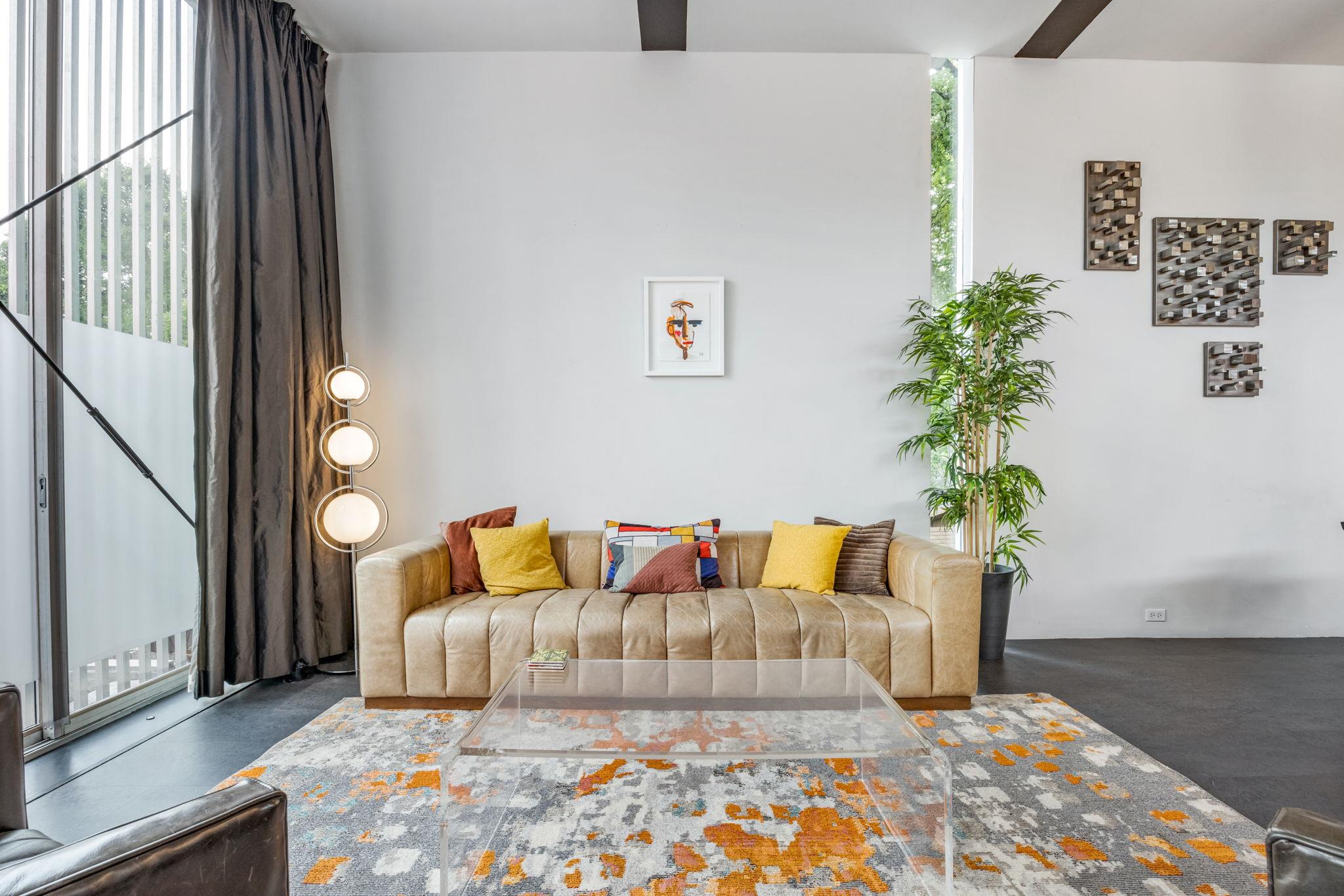 704 W Live Oak St, Austin, TX 78704