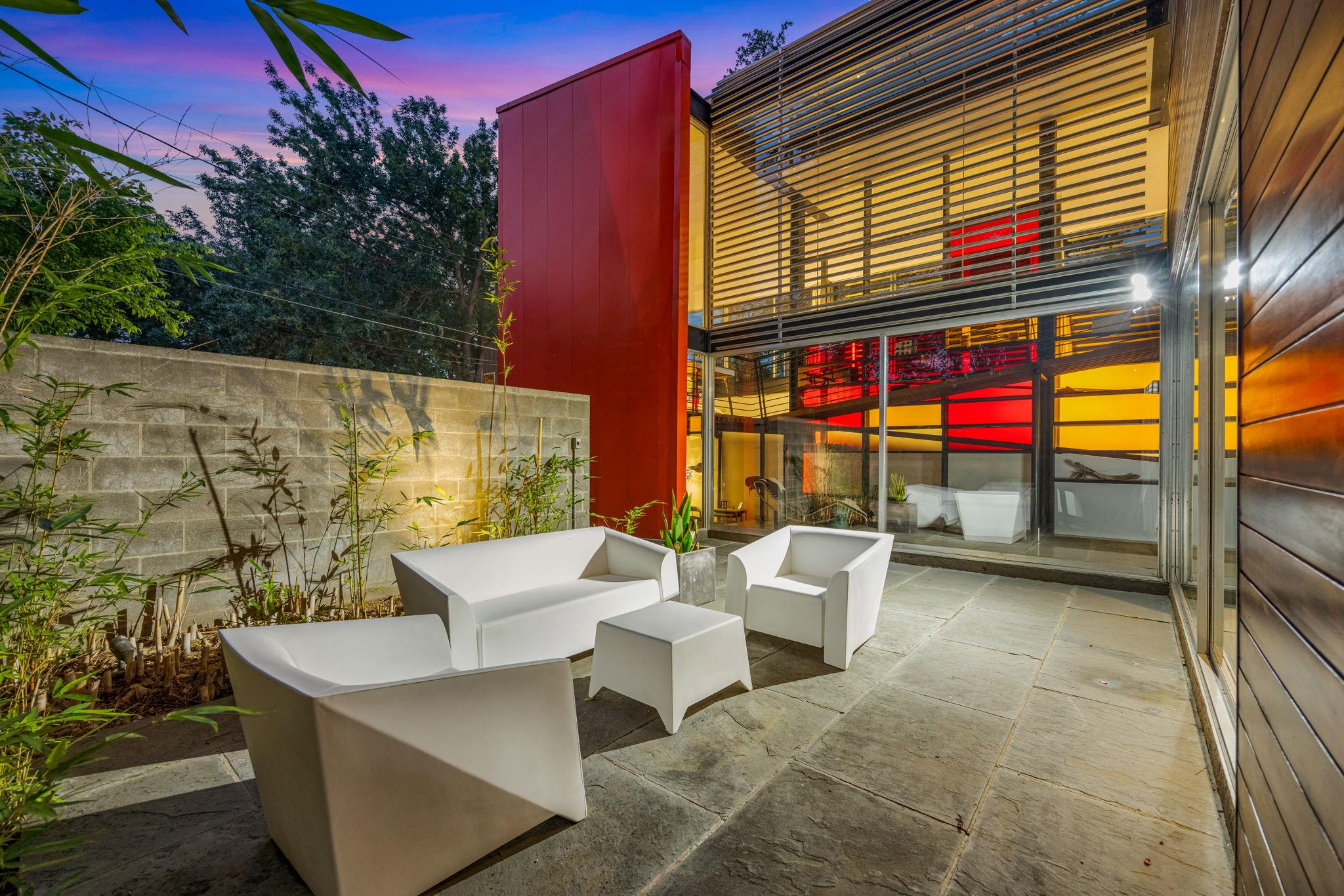 704 W Live Oak St, Austin, TX 78704