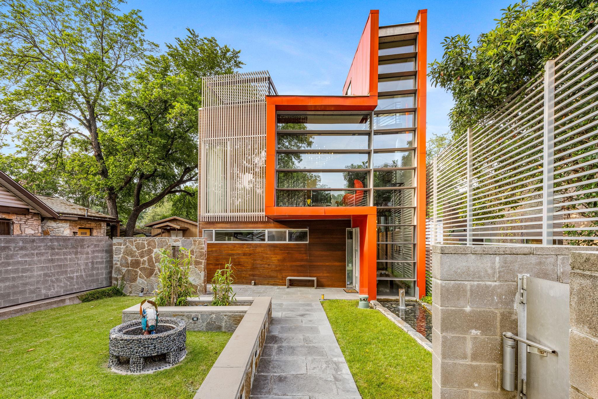 704 W Live Oak St, Austin, TX 78704