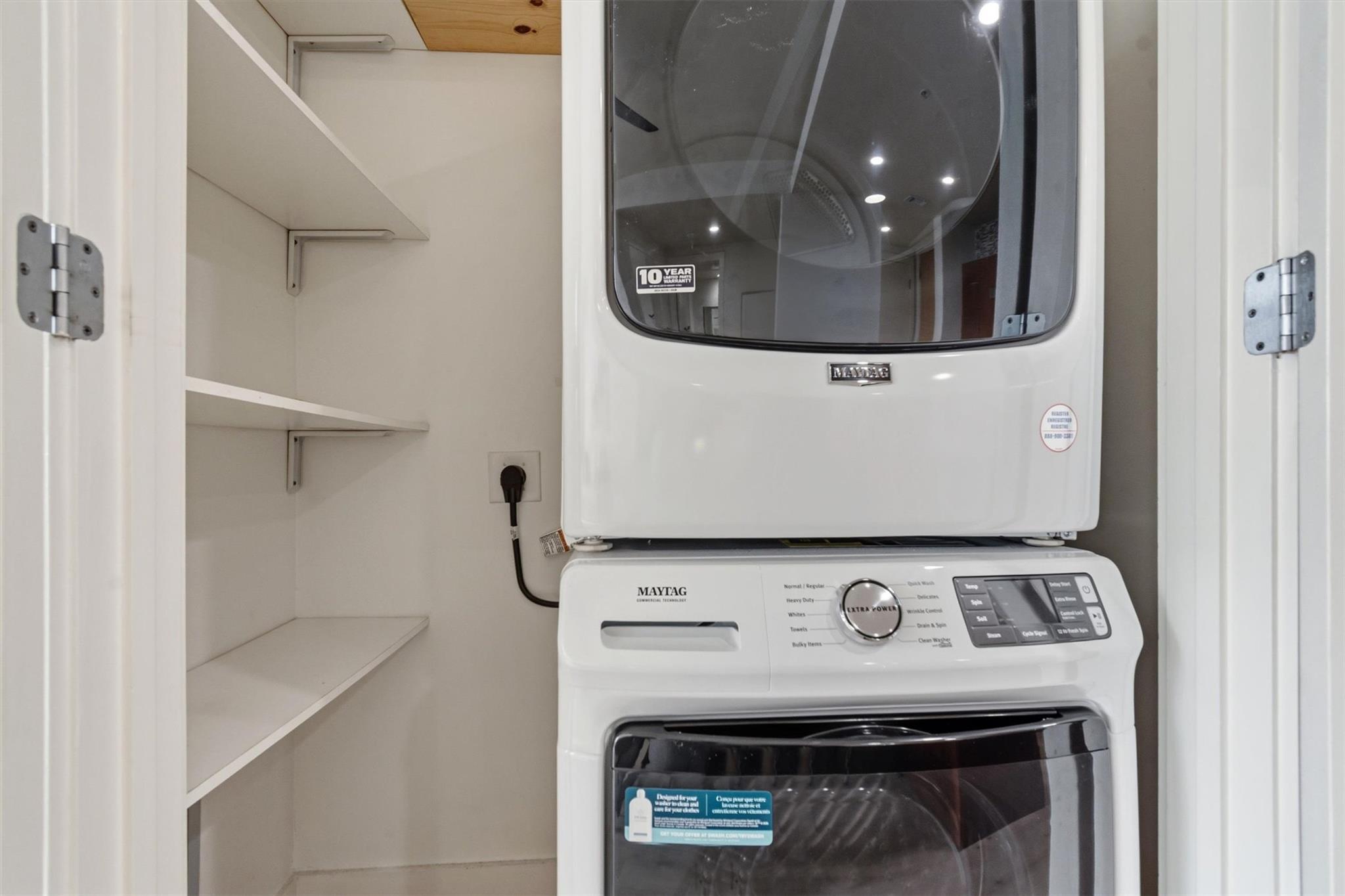 210 Lee Barton Dr # 517, Austin, TX 78704