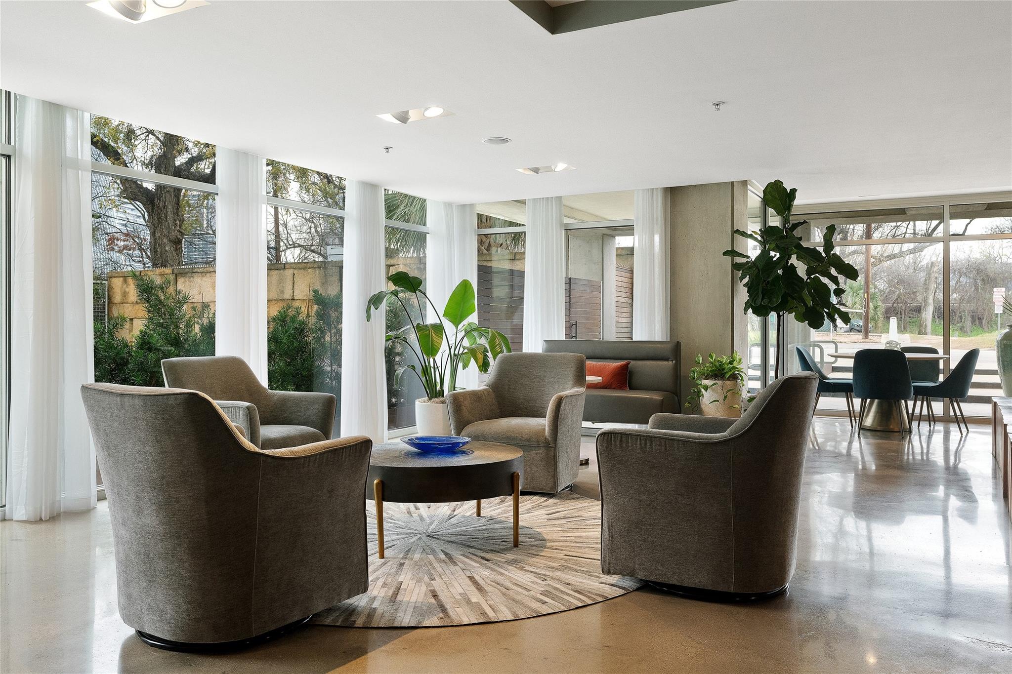 210 Lee Barton Dr # 517, Austin, TX 78704