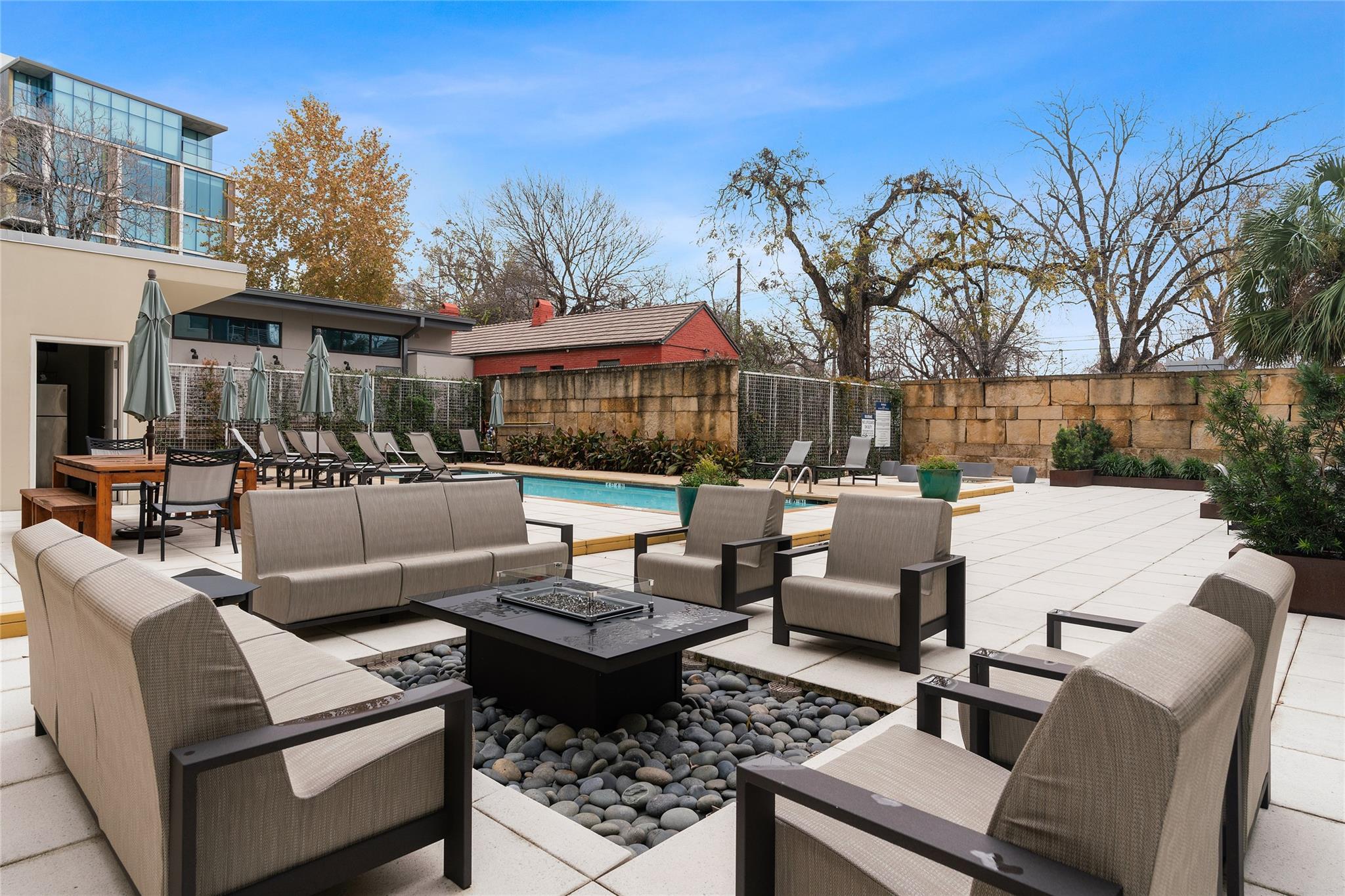 210 Lee Barton Dr # 517, Austin, TX 78704