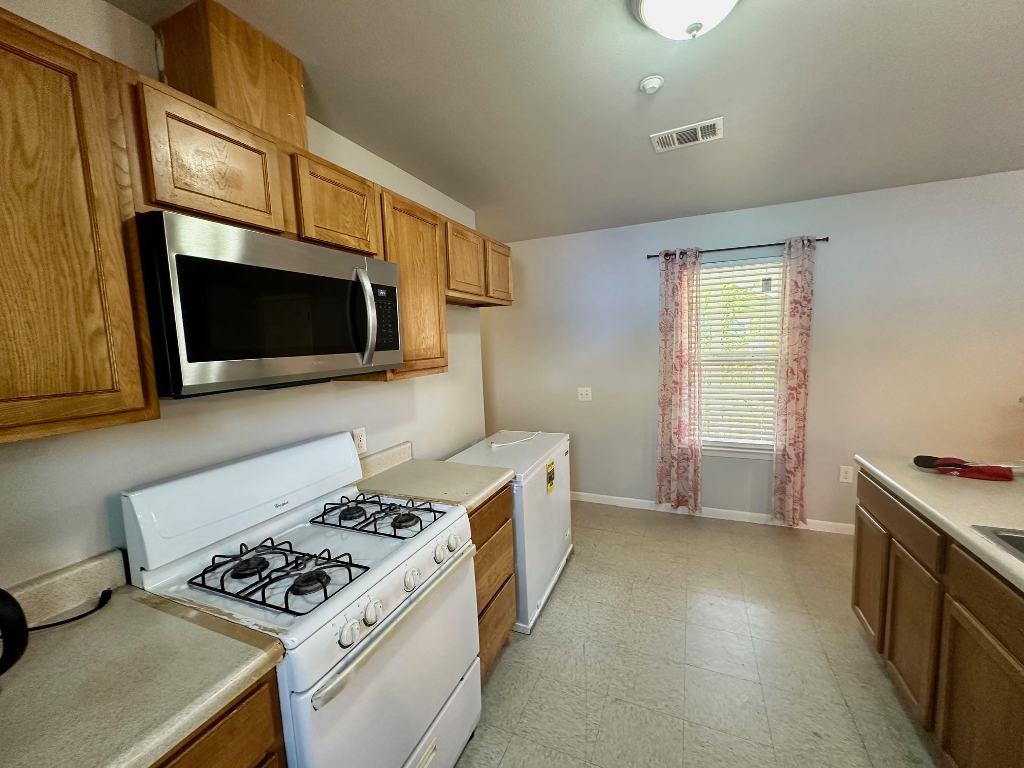 6401 Sandshof Dr, Austin, TX 78724