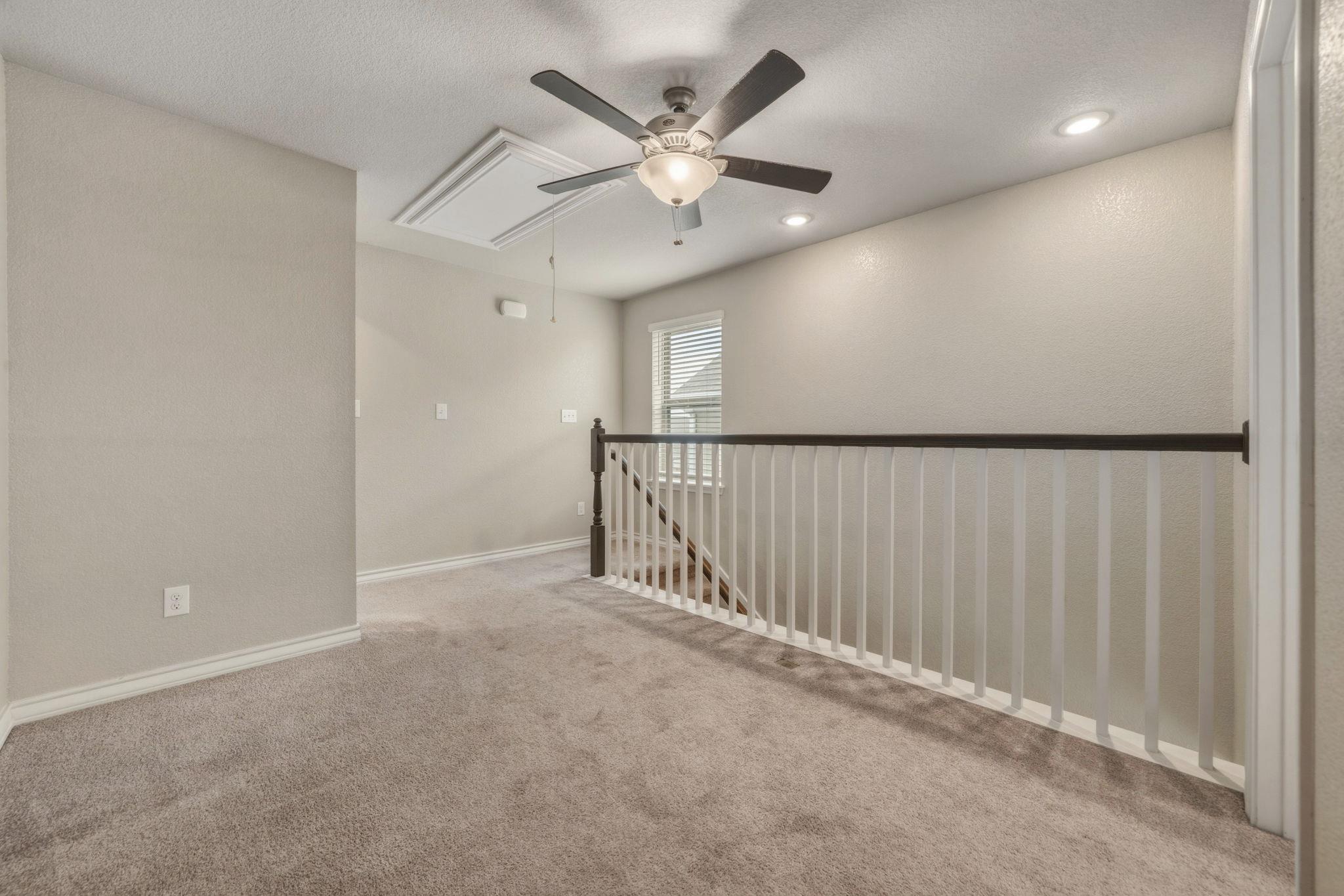 197 Eves Necklace Dr, Buda, TX 78610