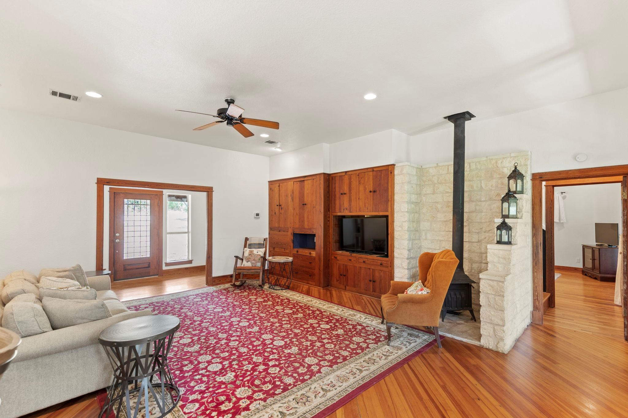 20001 Hamilton Pool Rd, Dripping Springs, TX 78620