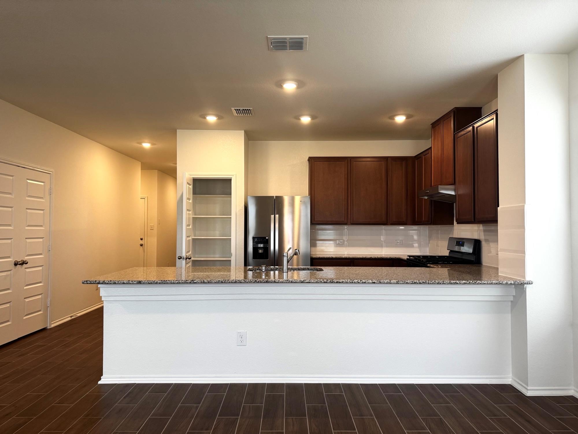 4833 Teverola Dr, Round Rock, TX 78665