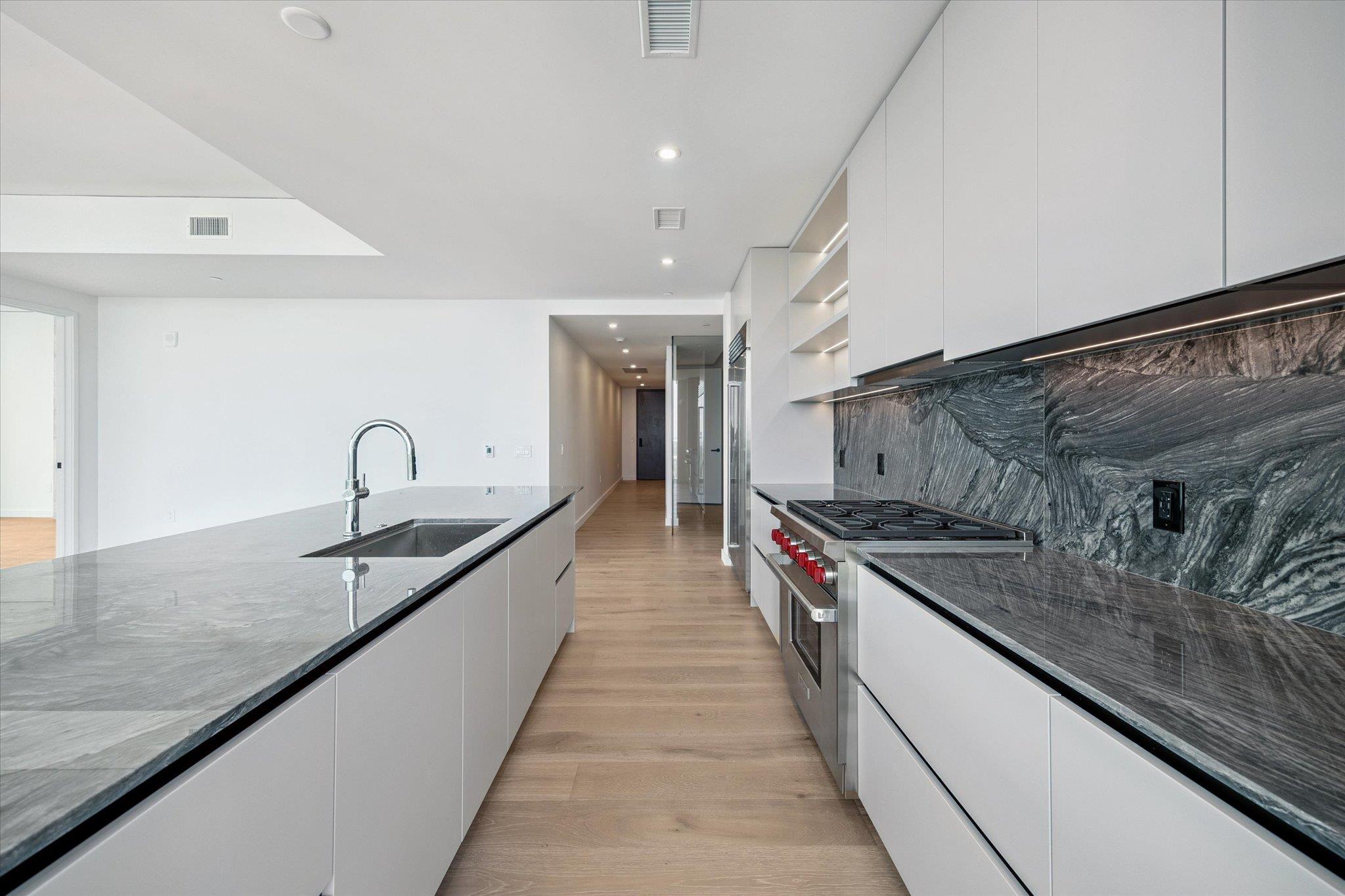 610 Davis St # 4401, Austin, TX 78701