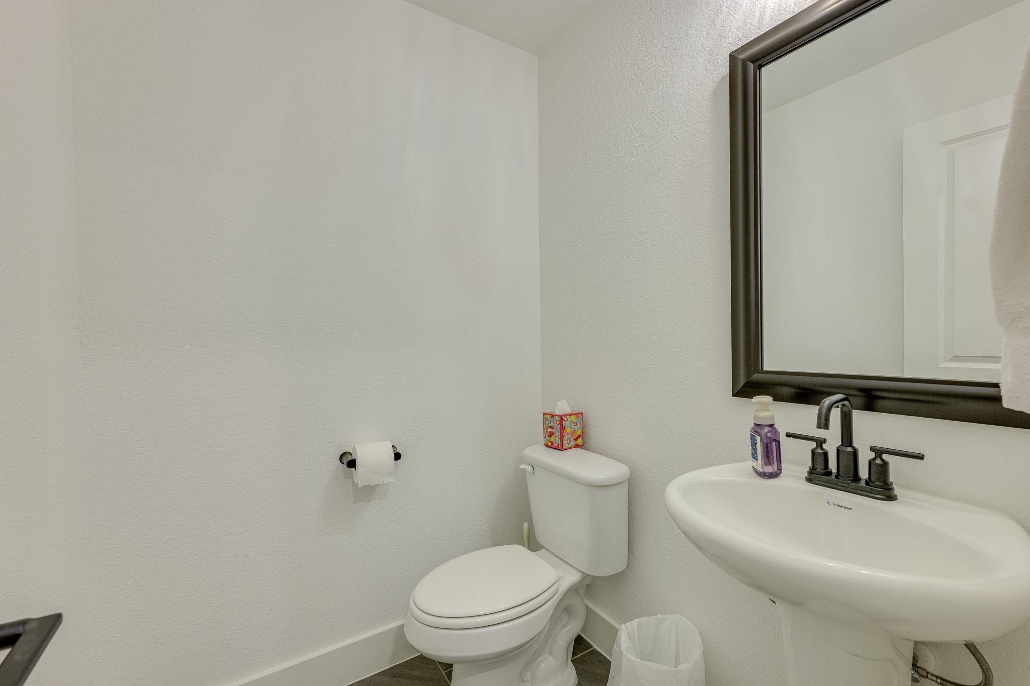 768 Two Creeks Ln, Austin, TX 78737