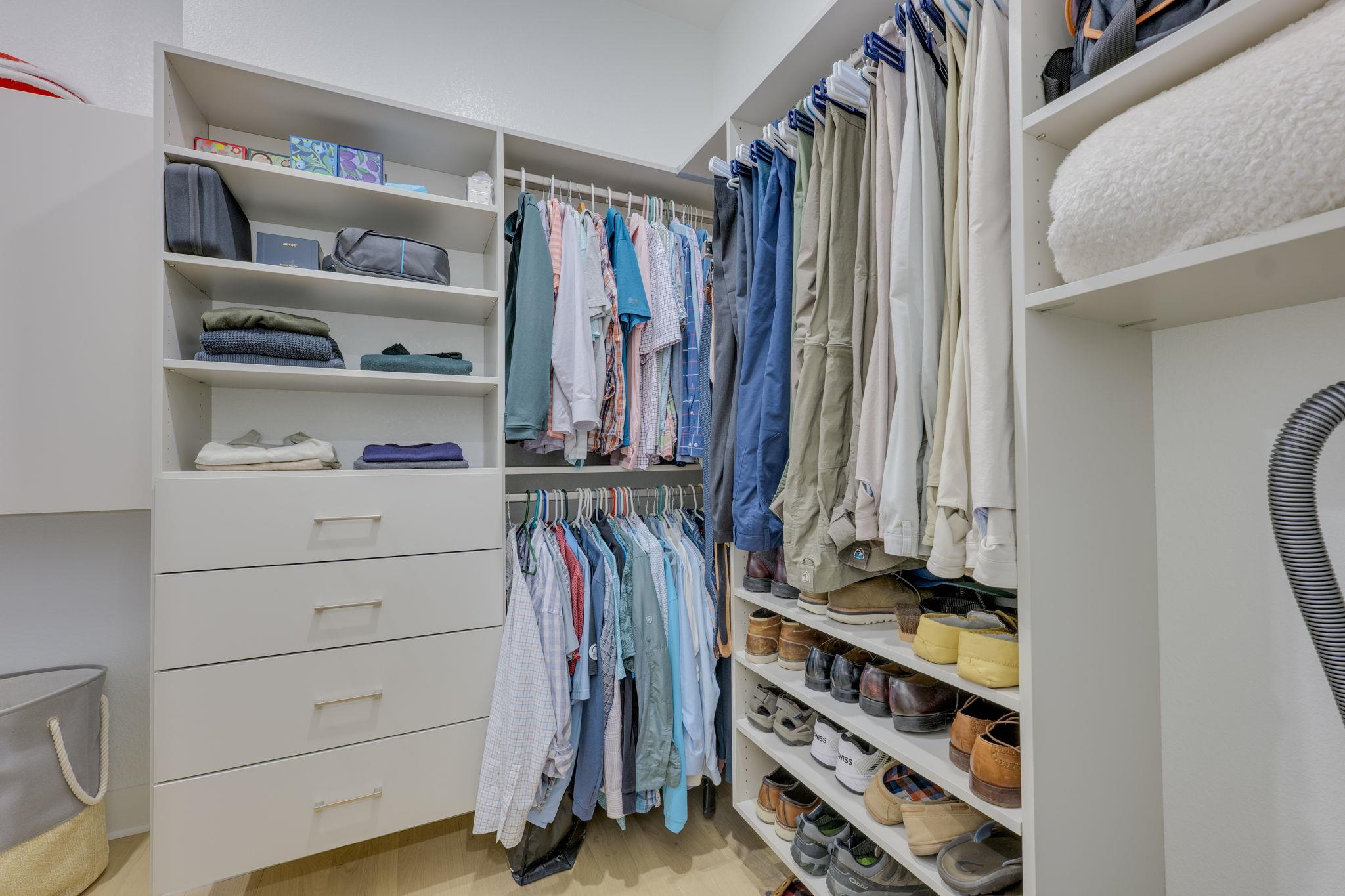 768 Two Creeks Ln, Austin, TX 78737