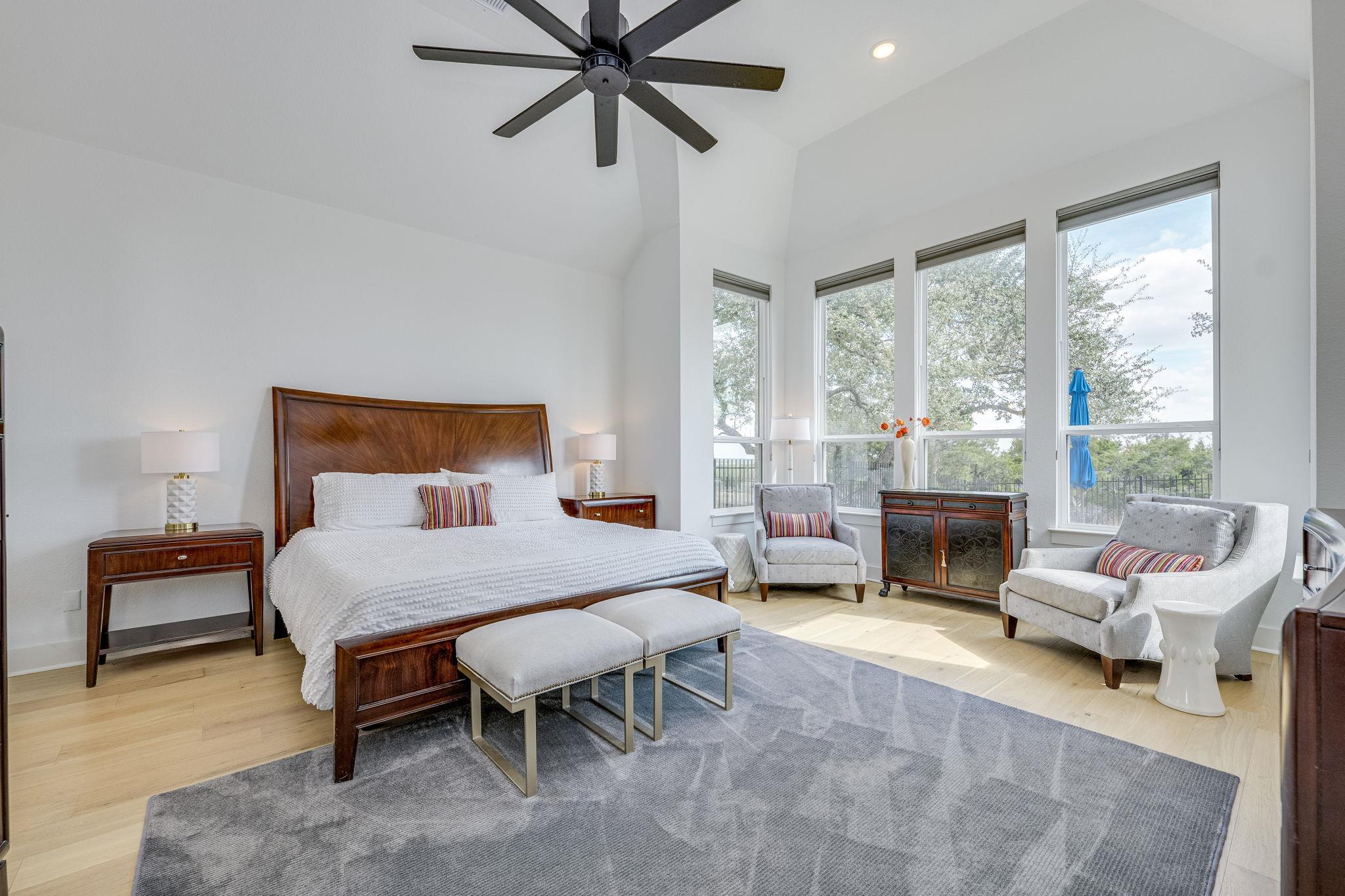 768 Two Creeks Ln, Austin, TX 78737