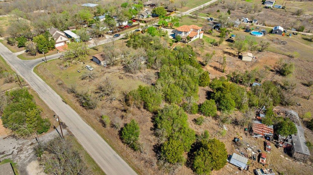 201 Peggys Trl, Kyle, TX 78640